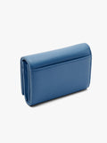 Cartera Con Textura Y Solapa
