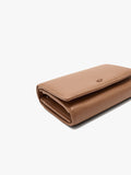 Cartera Con Textura Y Solapa