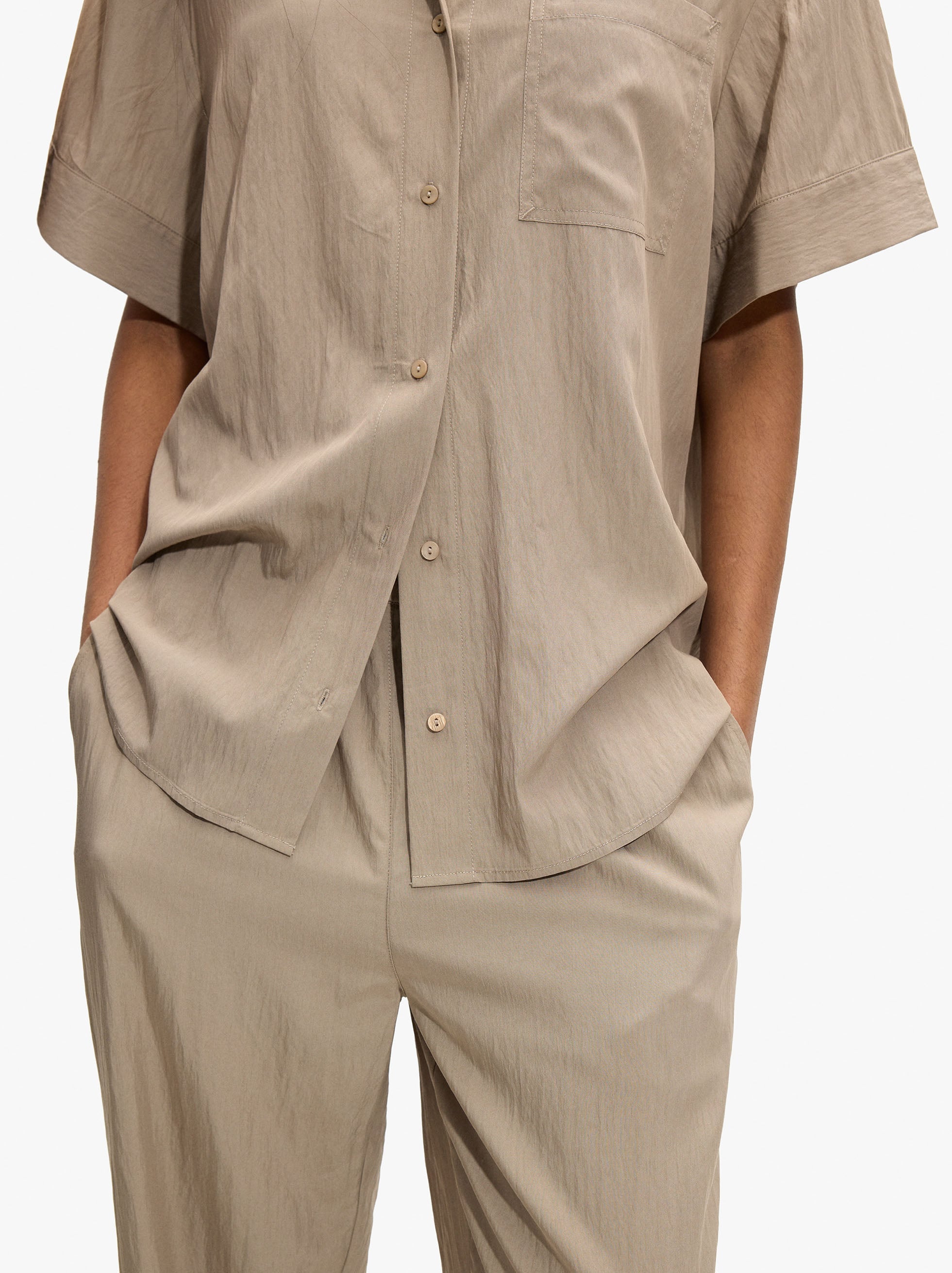 Camisa Efecto Arrugado Con Bolsillo