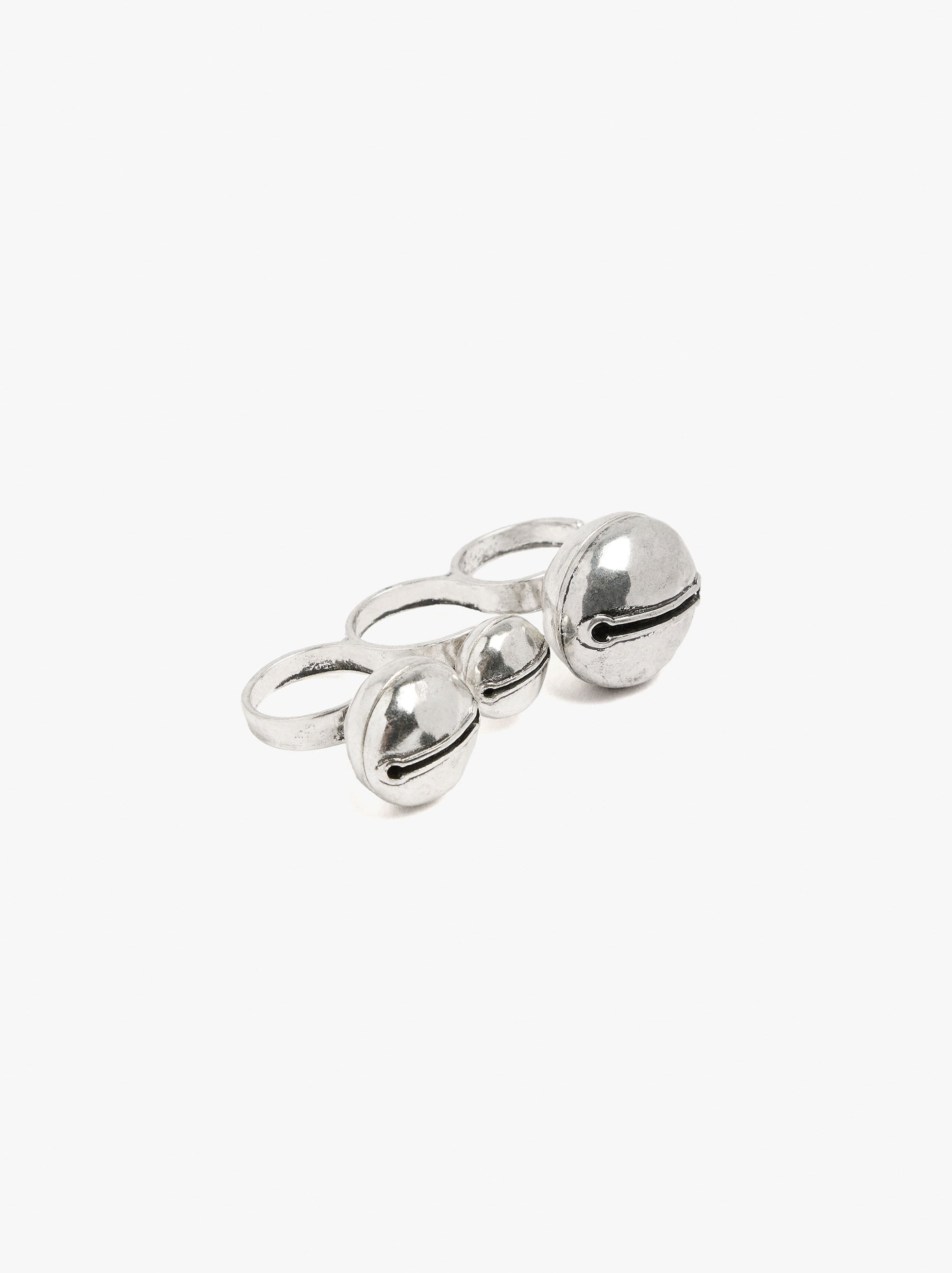 Anillo Triple Con Cascabeles