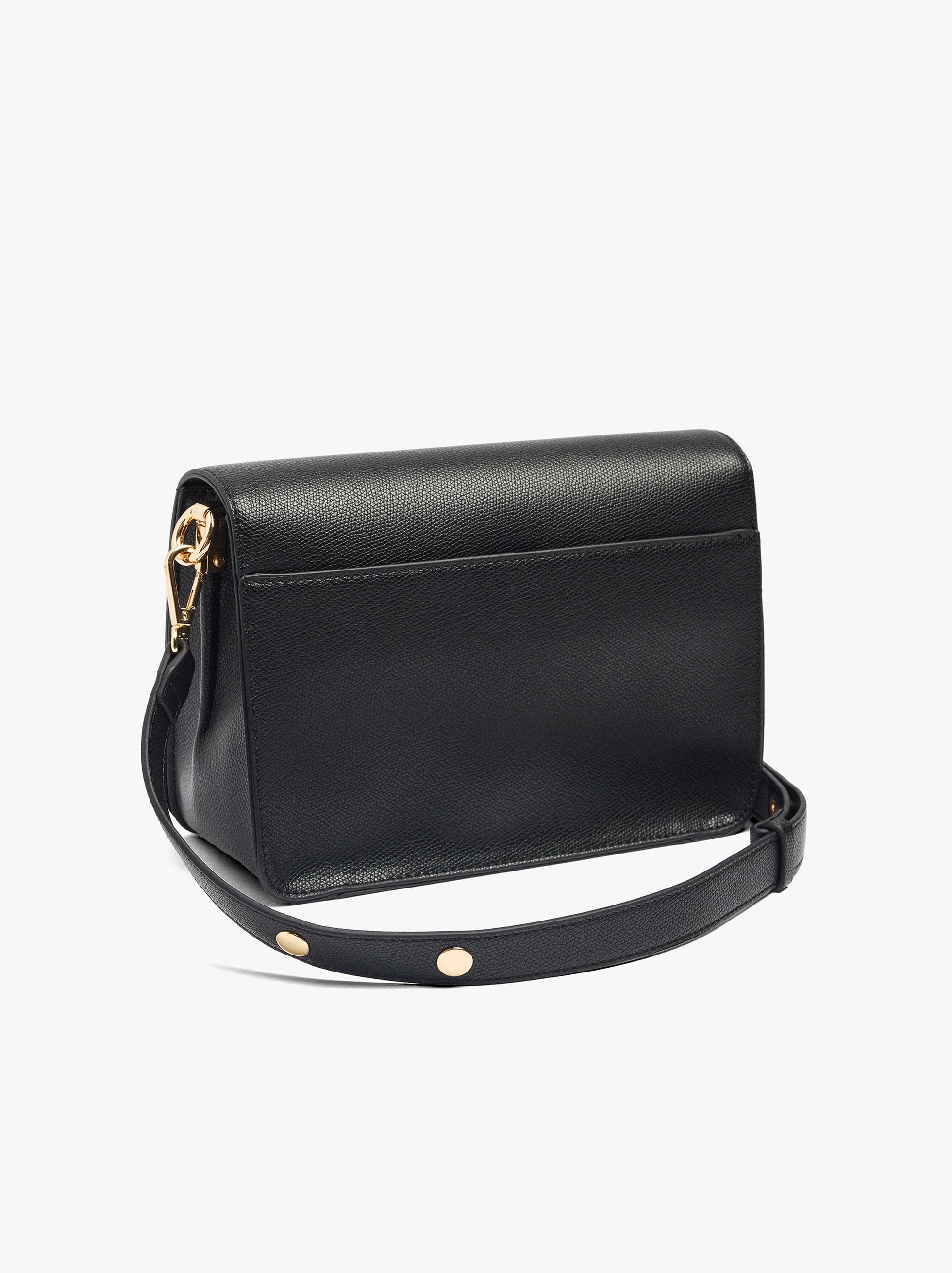 Bolso Bandolera Con Textura Y Solapa