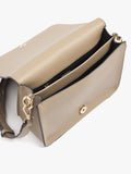Bolso Bandolera Con Textura Y Solapa