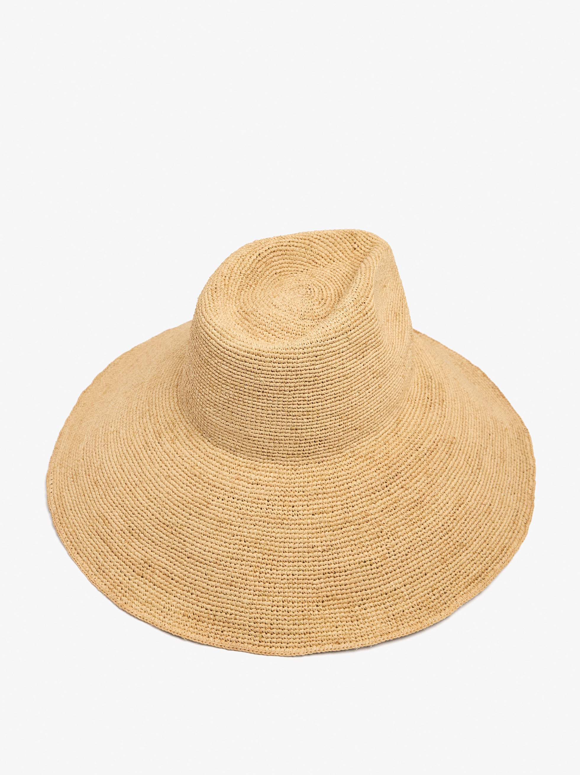 Sombrero De Rafia Con Ala Ancha