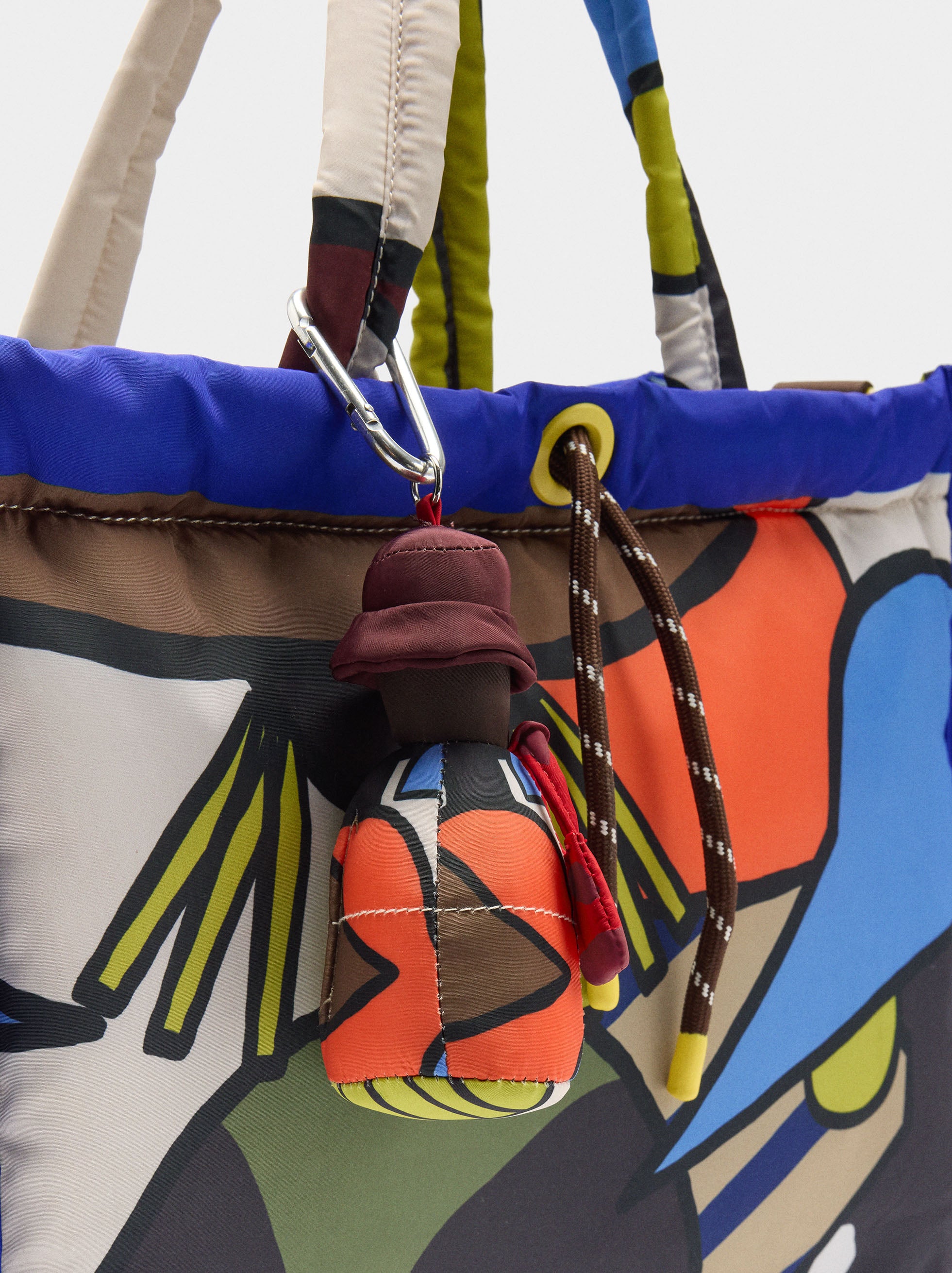 Bolso Shopper Estampado De Nylon