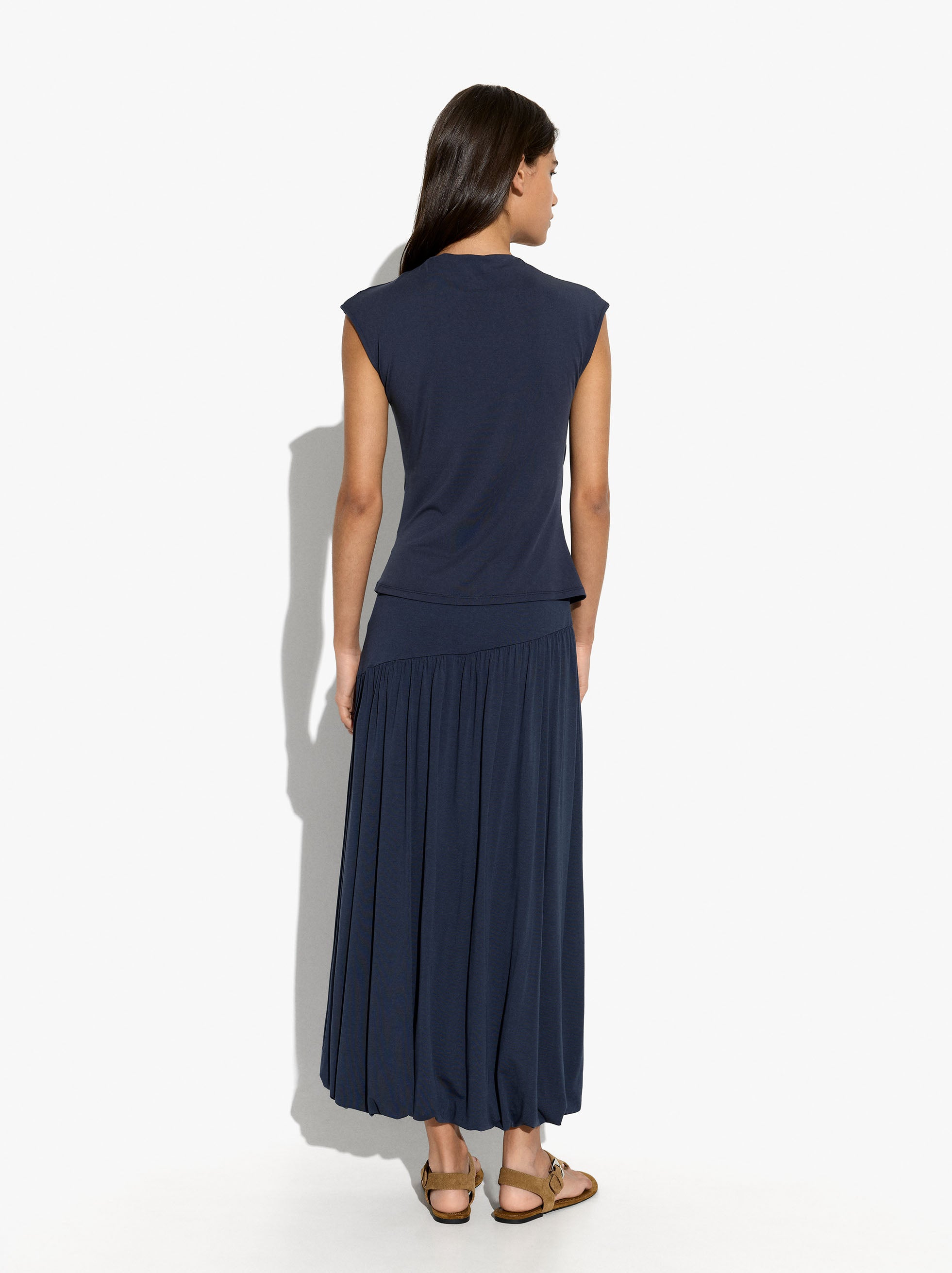 Top Liso Con Fruncidos