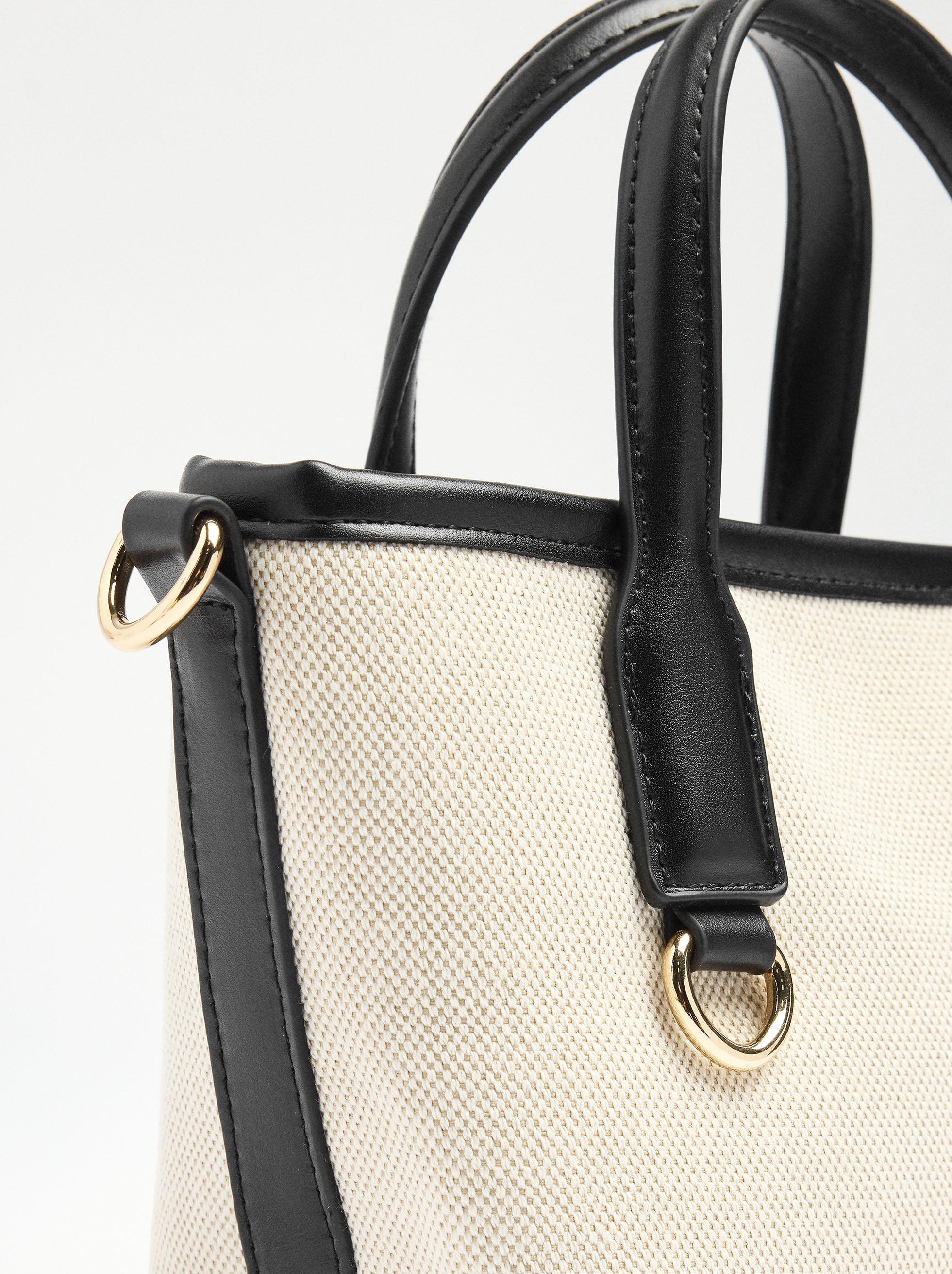 Bolso Tote Efecto Rafia Con Bandolera