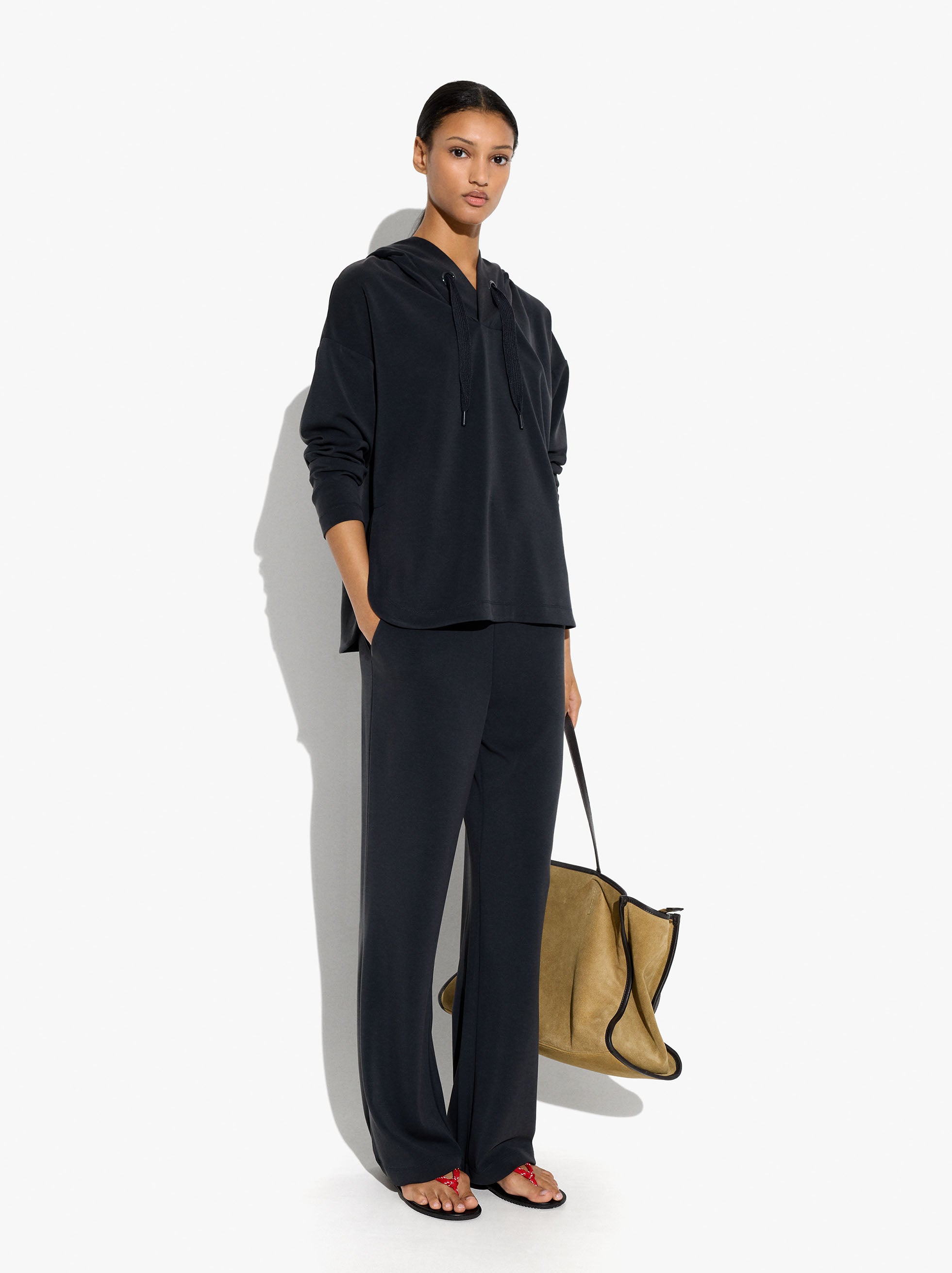 Pantalón Fluido Con Cintura Elástica Tacto Suave