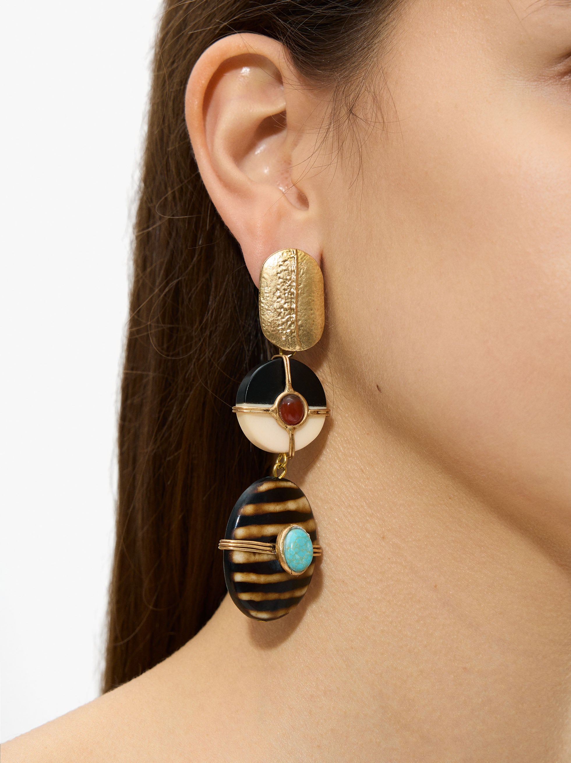 Pendientes Maxi Asimétricos Con Piedra