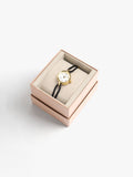 Reloj Redondo Con Pulsera De Cordón