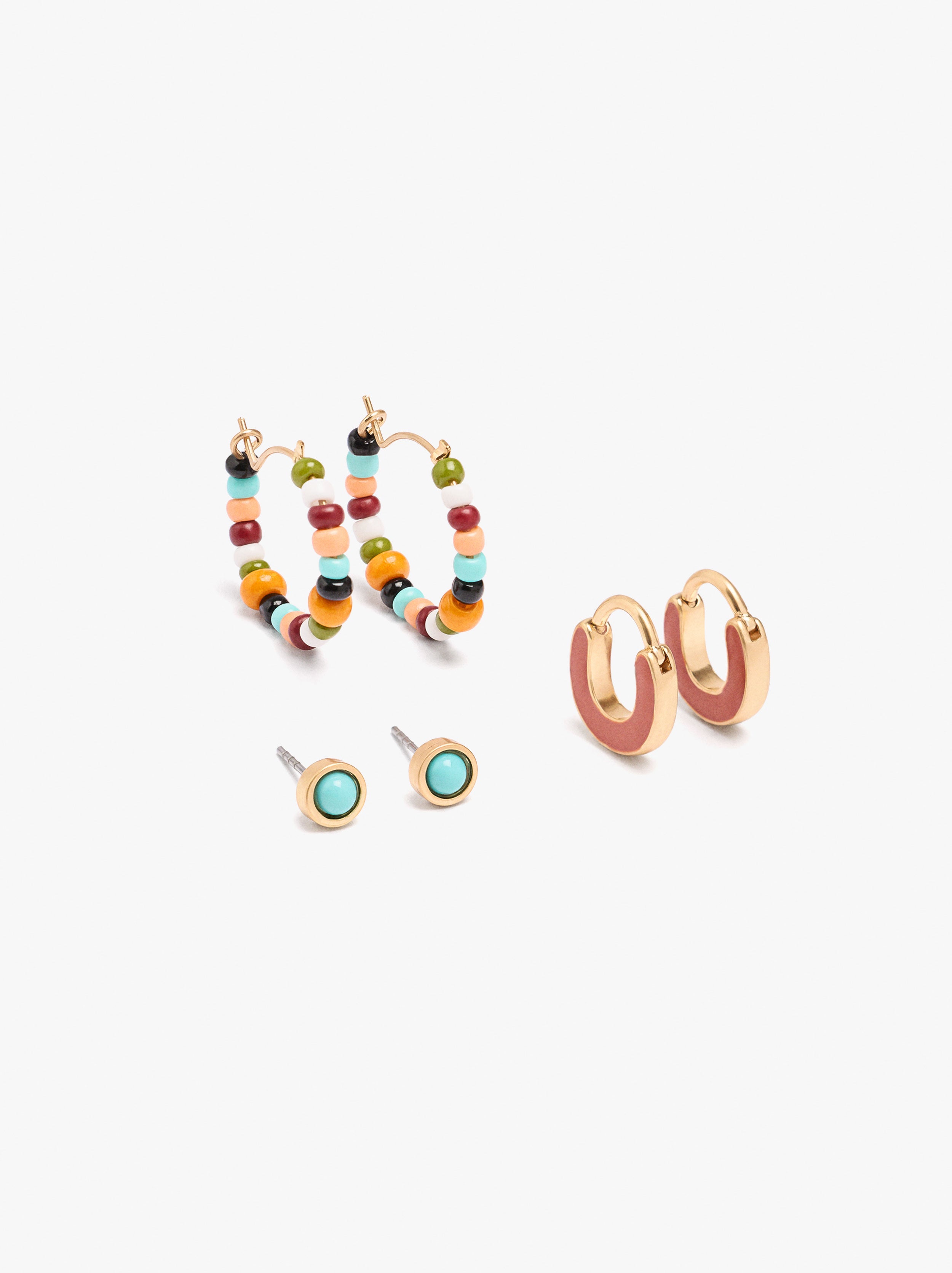 Set De Pendientes Con Abalorios Y Esmalte