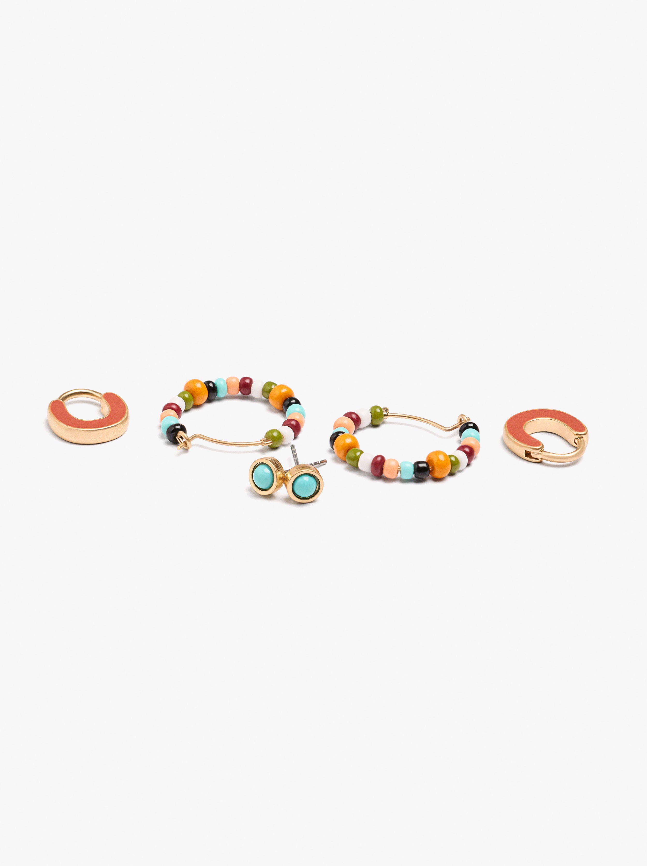 Set De Pendientes Con Abalorios Y Esmalte