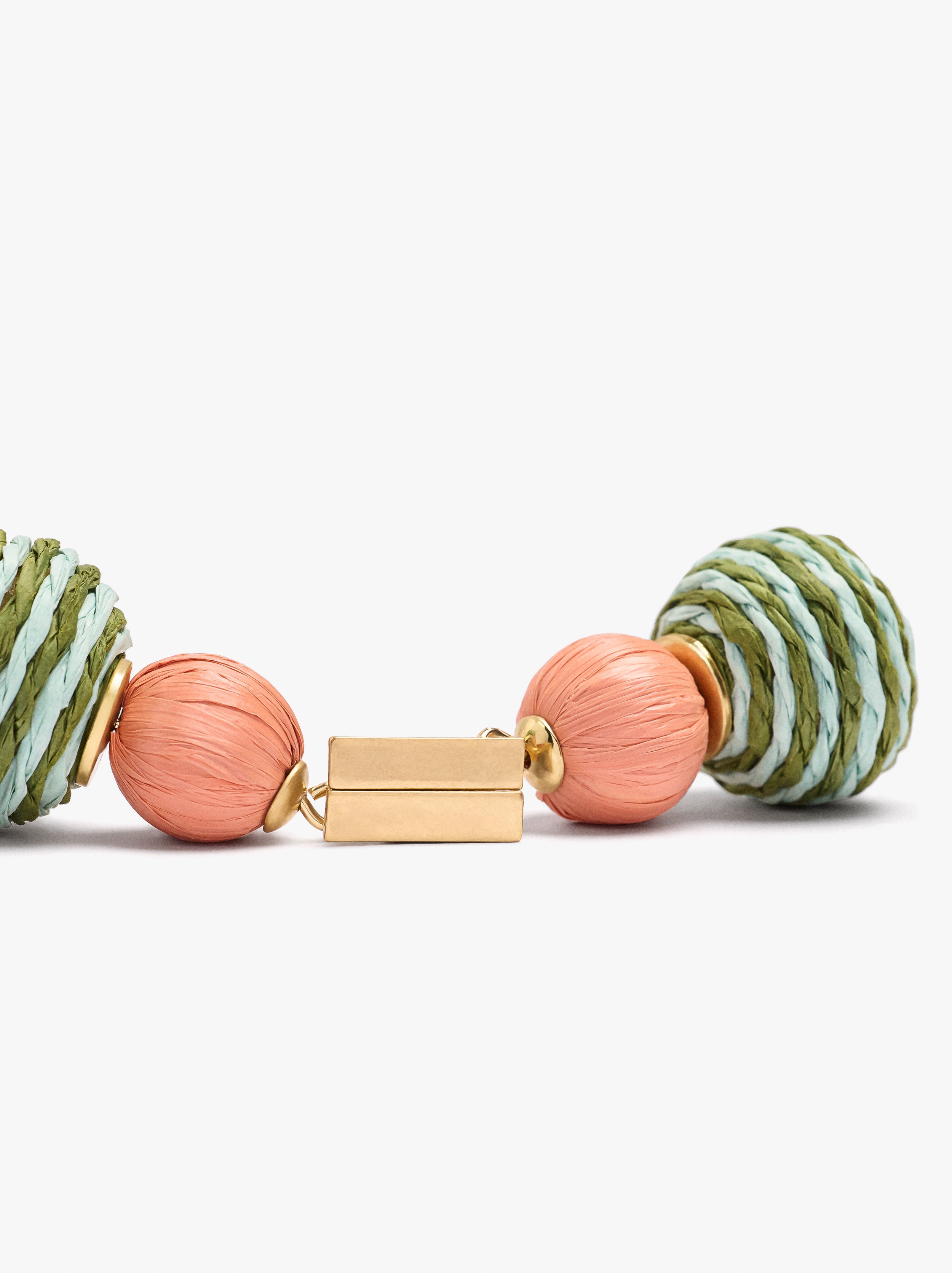Pendientes Con Cuentas De Madera Y Abalorios
