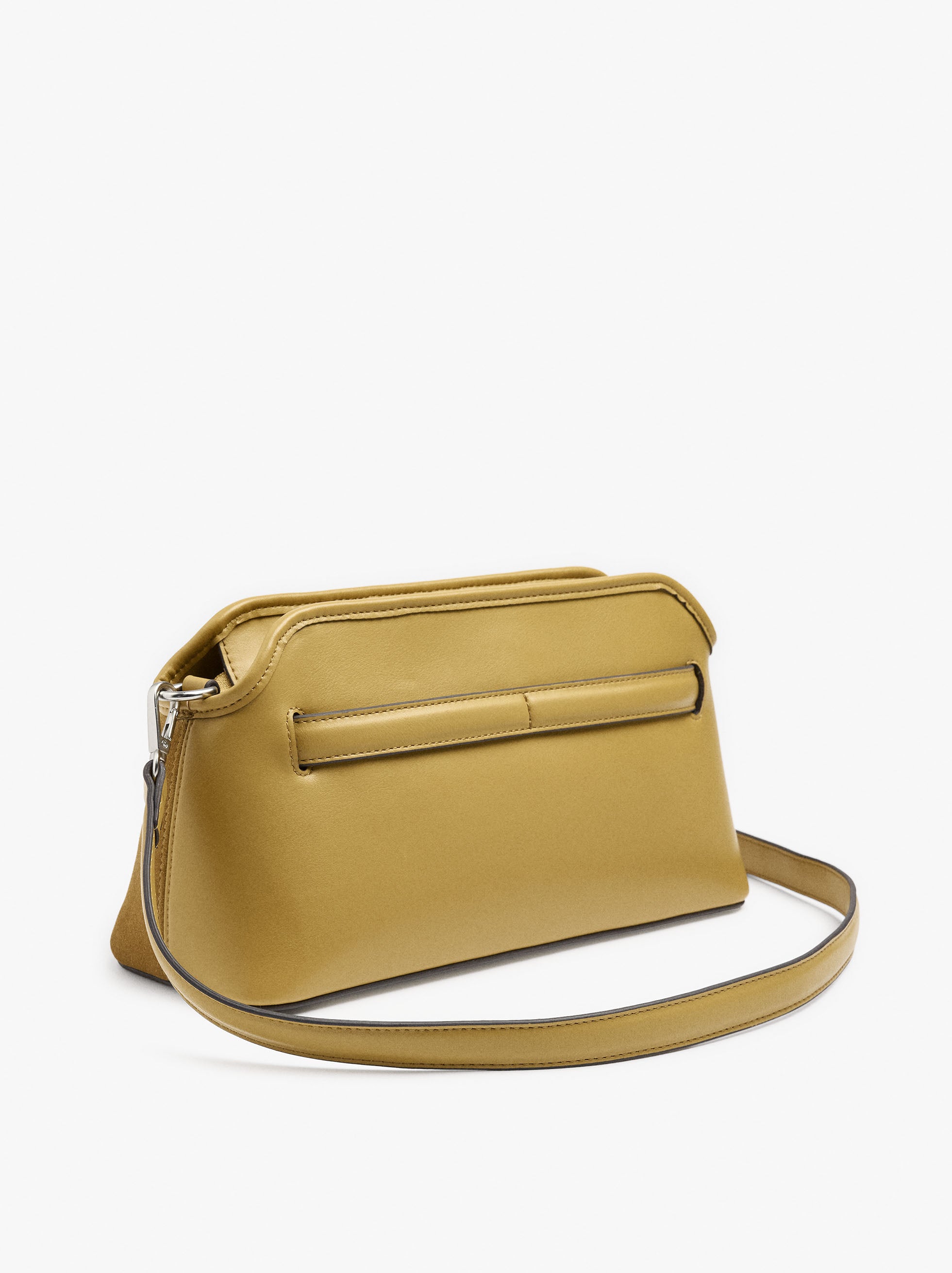 Bolso Bandolera Detalles De Piel Con Cinturón