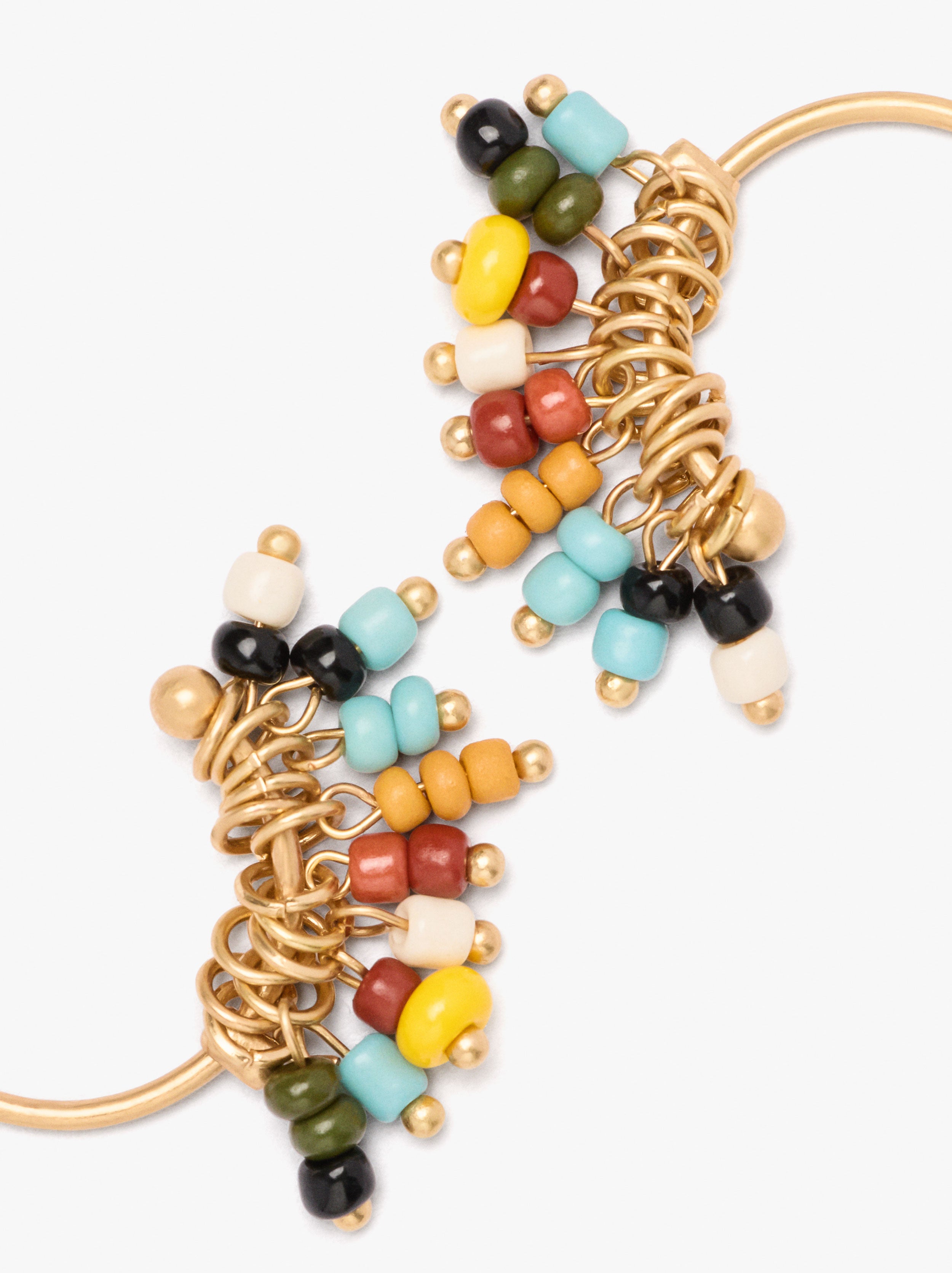 Aros Abiertos Con Abalorios Multicolor