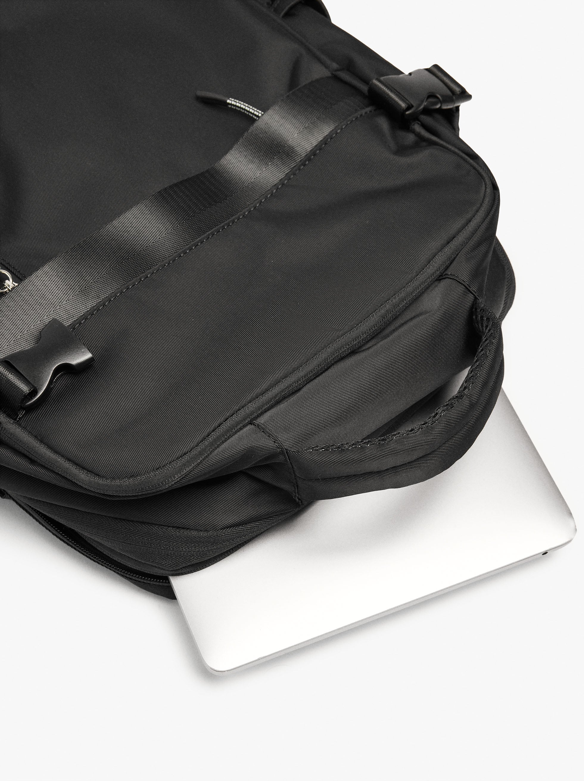 Mochila De Cabina Nylon Extensible Con Porta-Botella