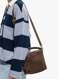 Bolso Bombonera Detalles De Piel Con Colgante