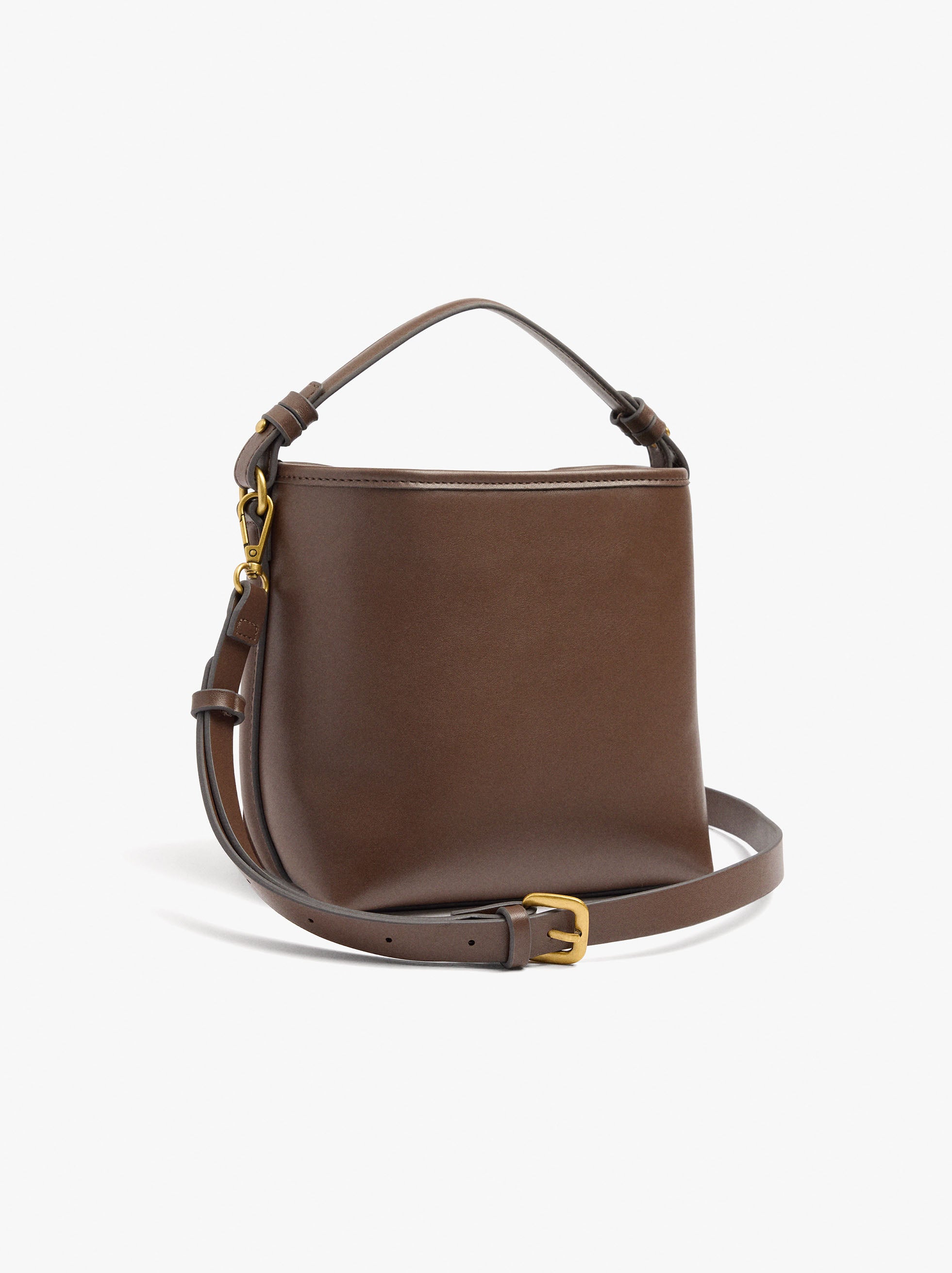 Bolso Bombonera Detalles De Piel Con Colgante