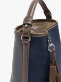 Bolso Bombonera Detalles De Piel Con Colgante