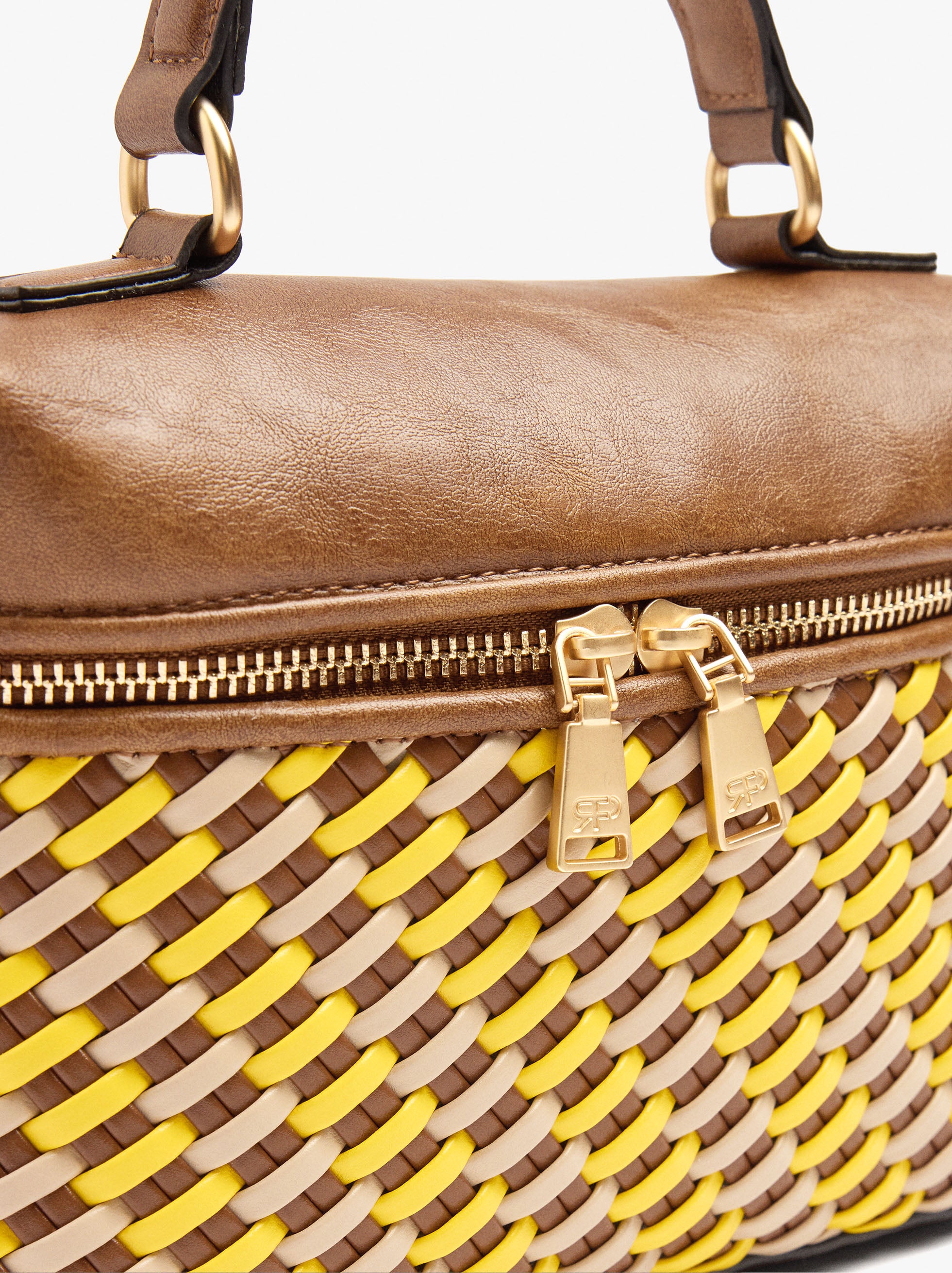 Bolso Tote Trenzado Con Bandolera