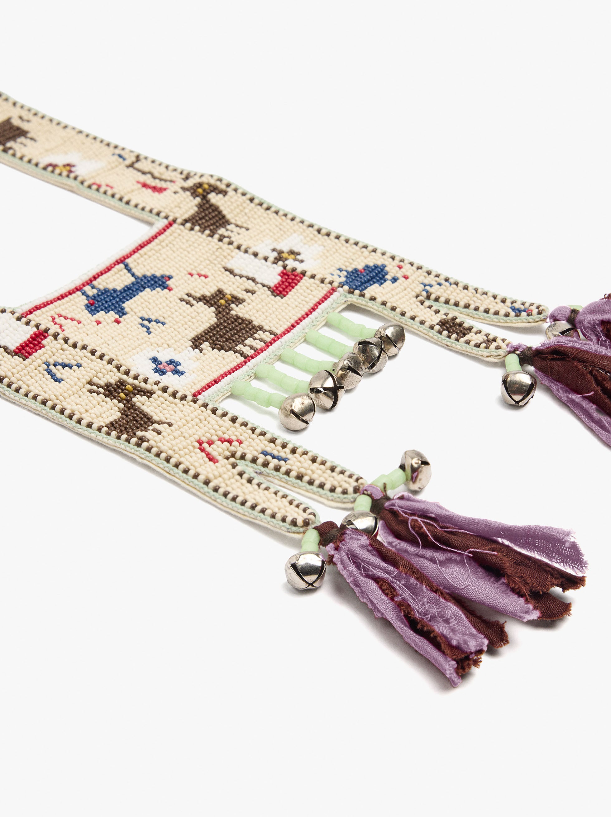 Collar Con Abalorios De Vidrio Y Cascabeles