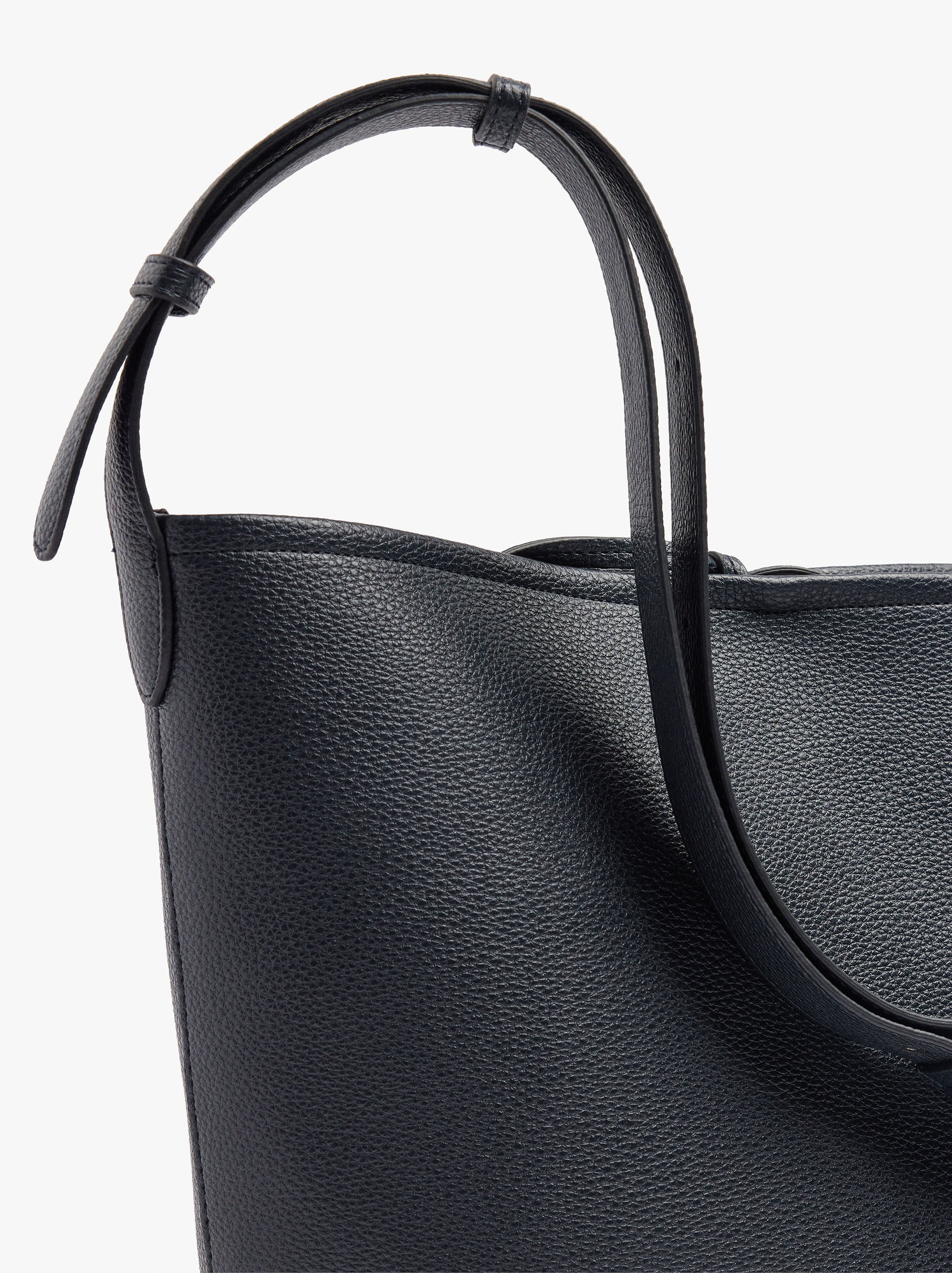 Bolso De Hombro Con Textura