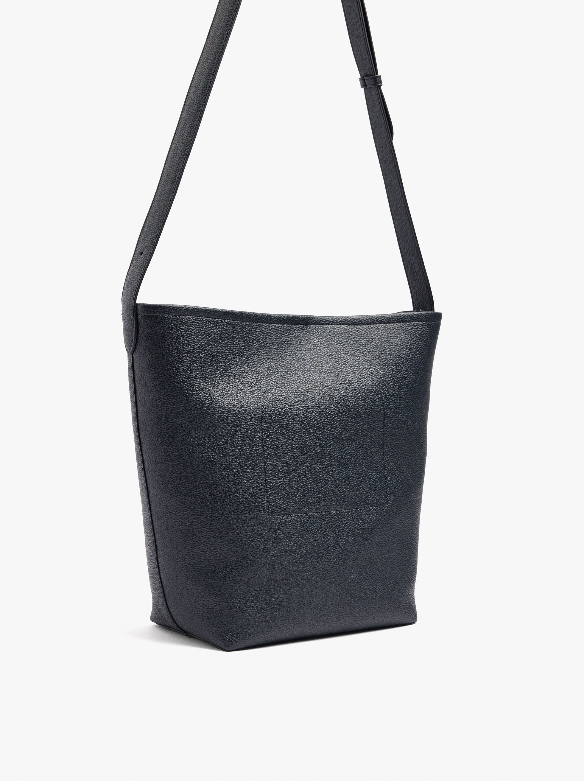 Bolso De Hombro Con Textura