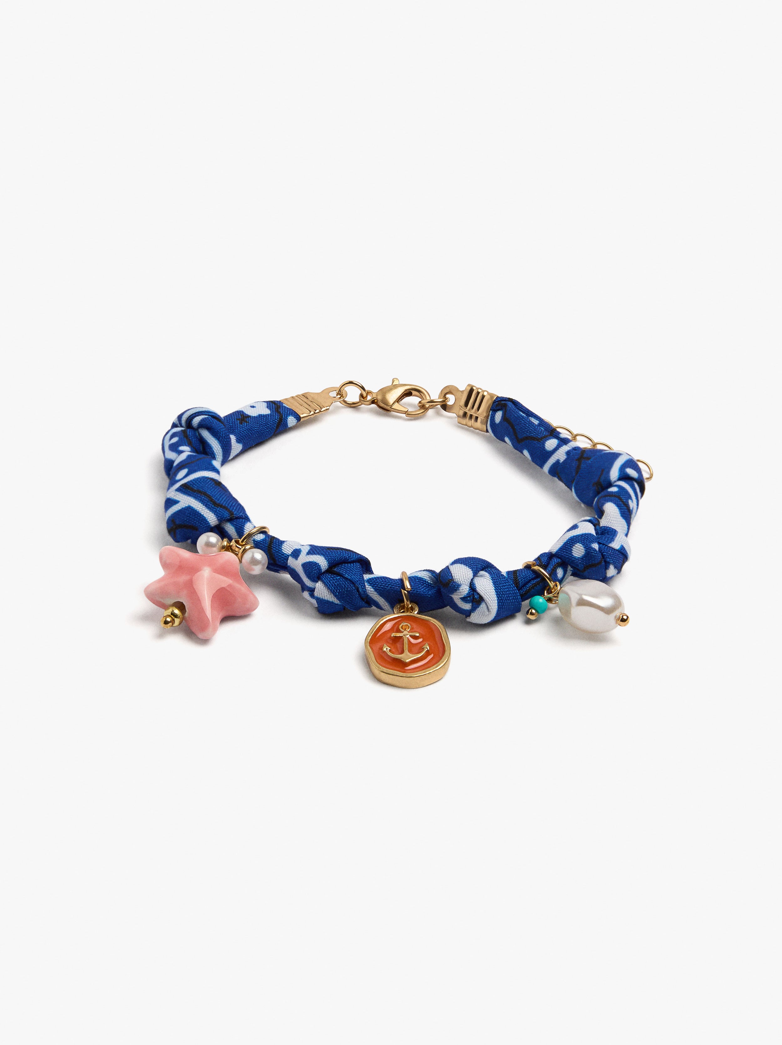 Pulsera De Tela Con Charms Marinos