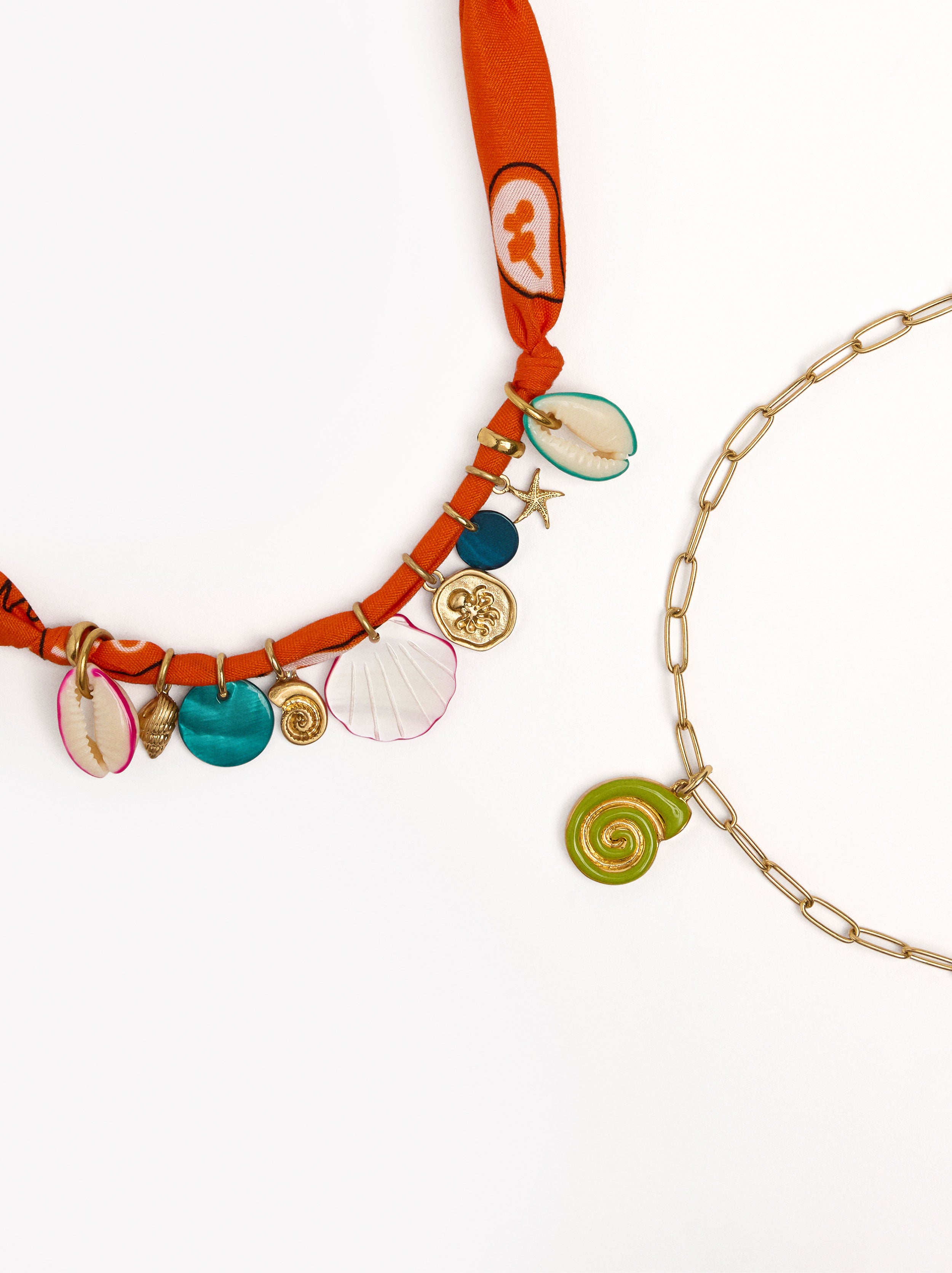 Set De Collares Con Charms Marinos