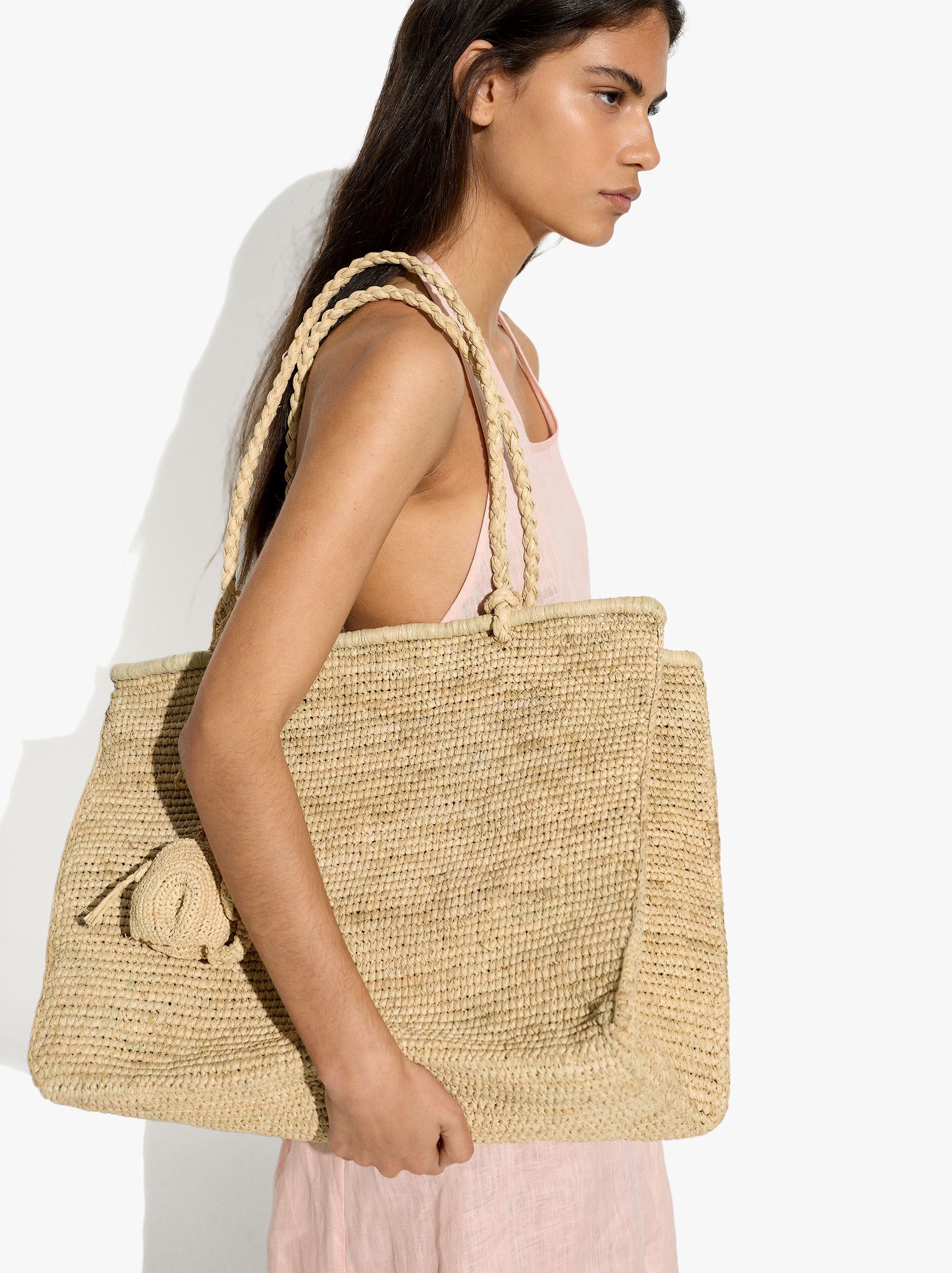 Bolso Shopper De Rafia Con Colgante De Elefante Xl
