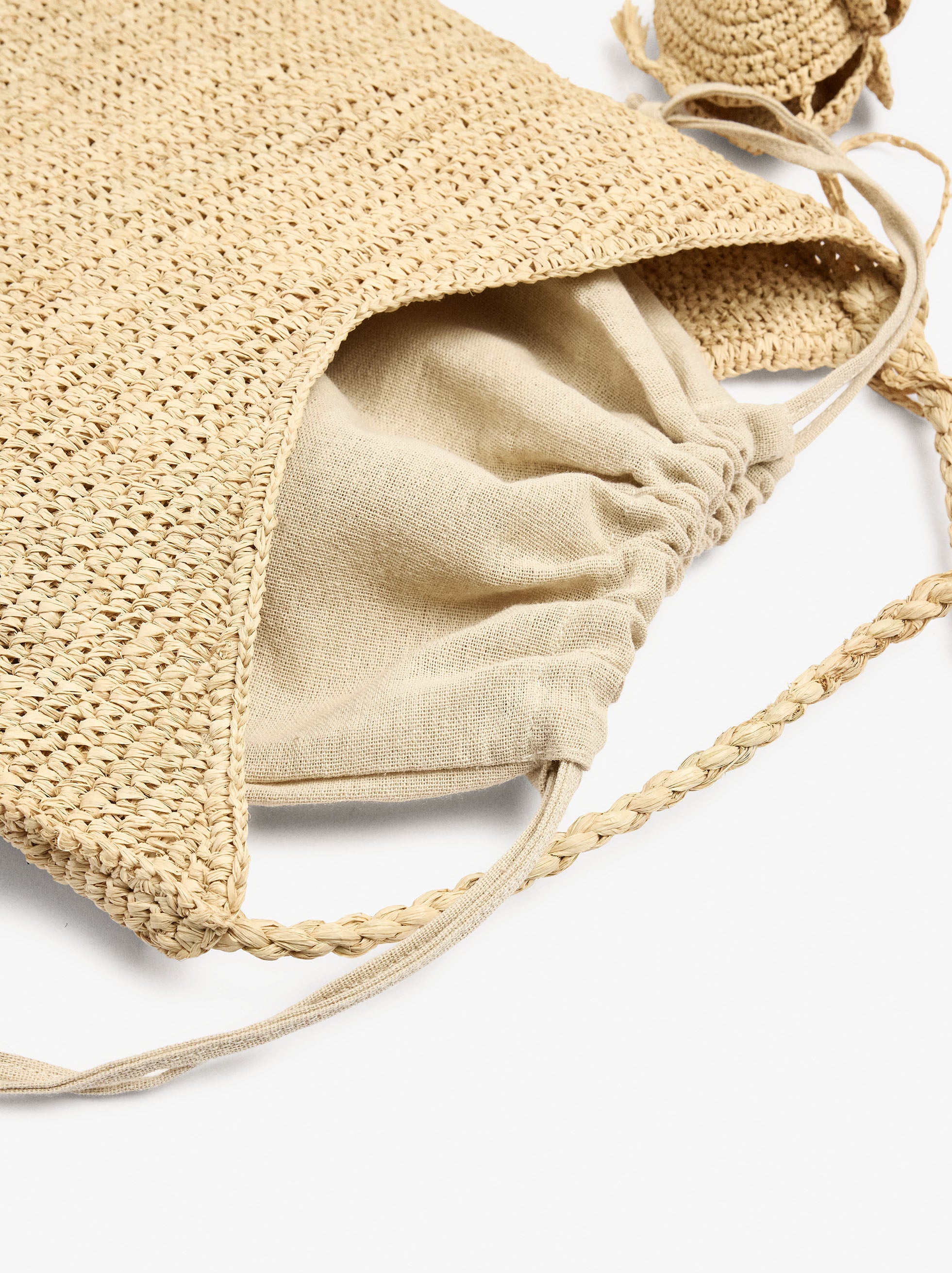 Bolso De Hombro De Rafia Con Colgante De Elefante