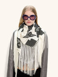 Pañuelo Cuadrado Jacquard Con Flecos