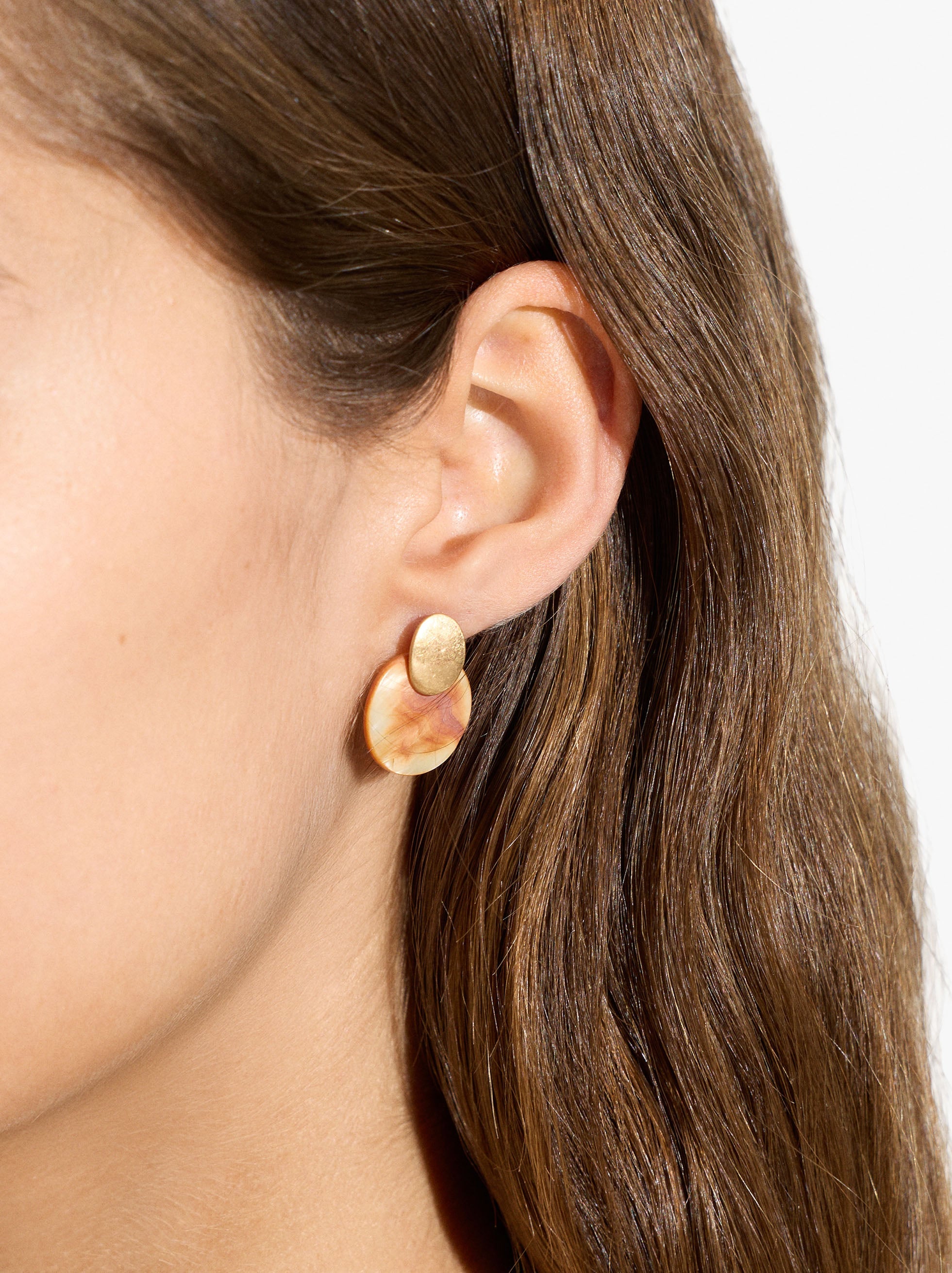 Pendientes Redondos Con Conchas
