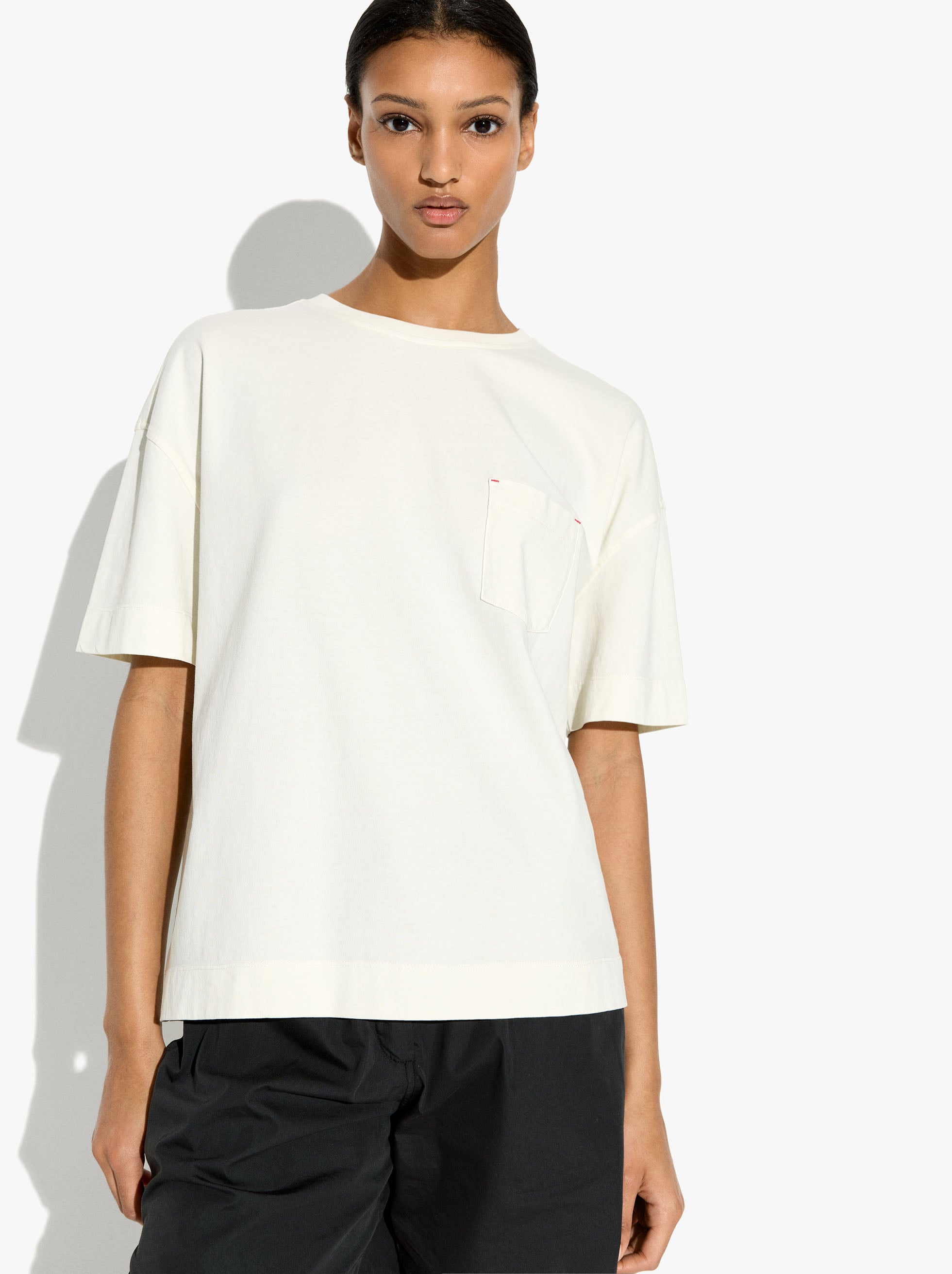 Camiseta Lisa Con Bolsillo 100% Algodón