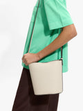 Bolso Bandolera Con Textura Y Bolso Removible
