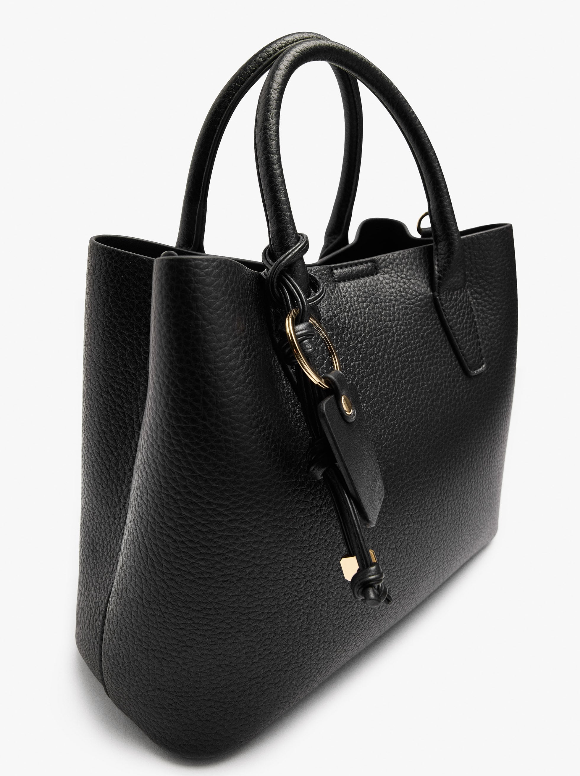 Bolso Tote Con Textura Y Penduro
