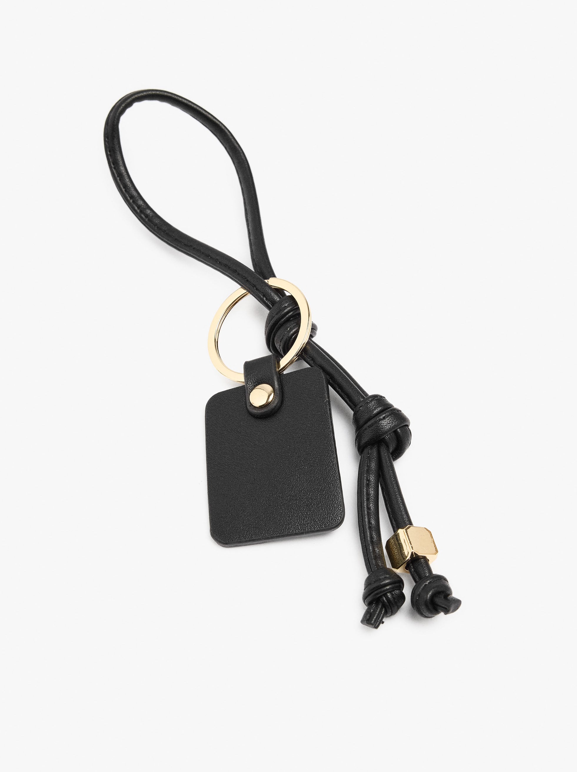 Bolso Tote Con Textura Y Penduro