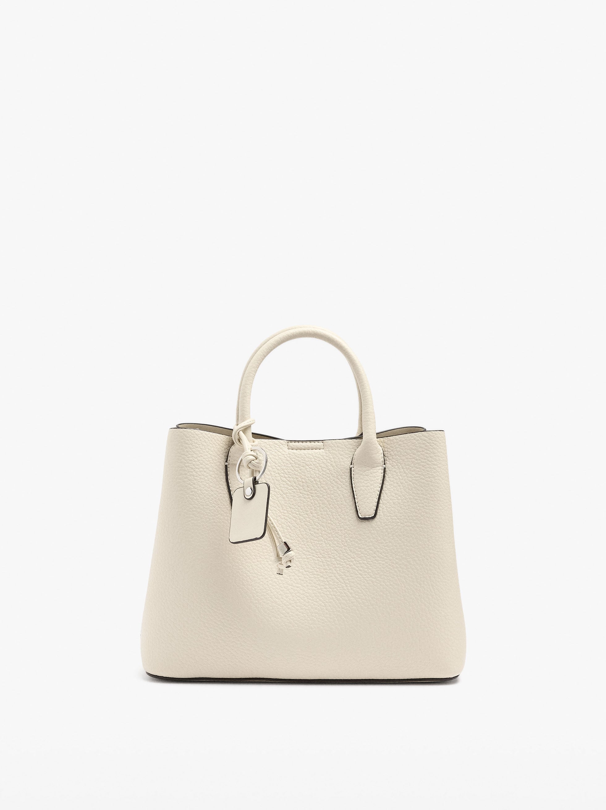 Bolso Tote Con Textura Y Penduro