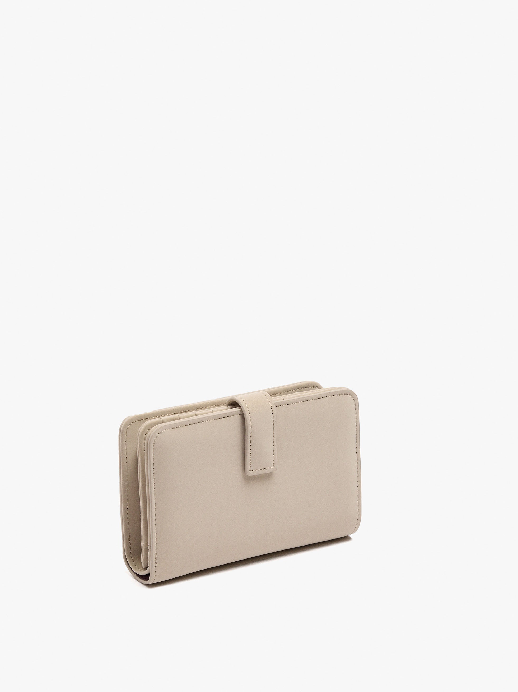 Cartera Con Textura Suave