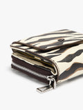 Cartera Estampado Con Solapa