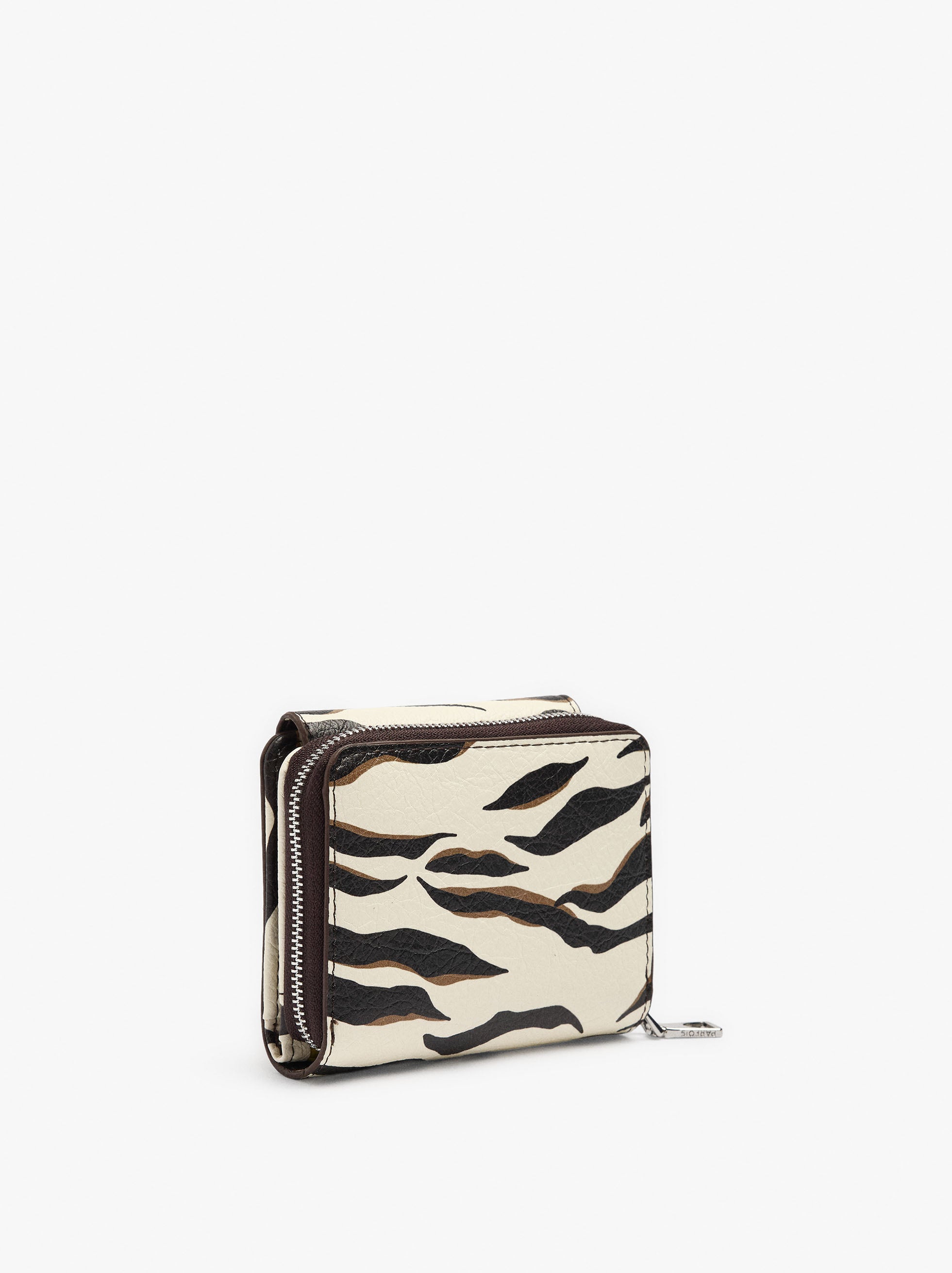Cartera Estampado Con Solapa