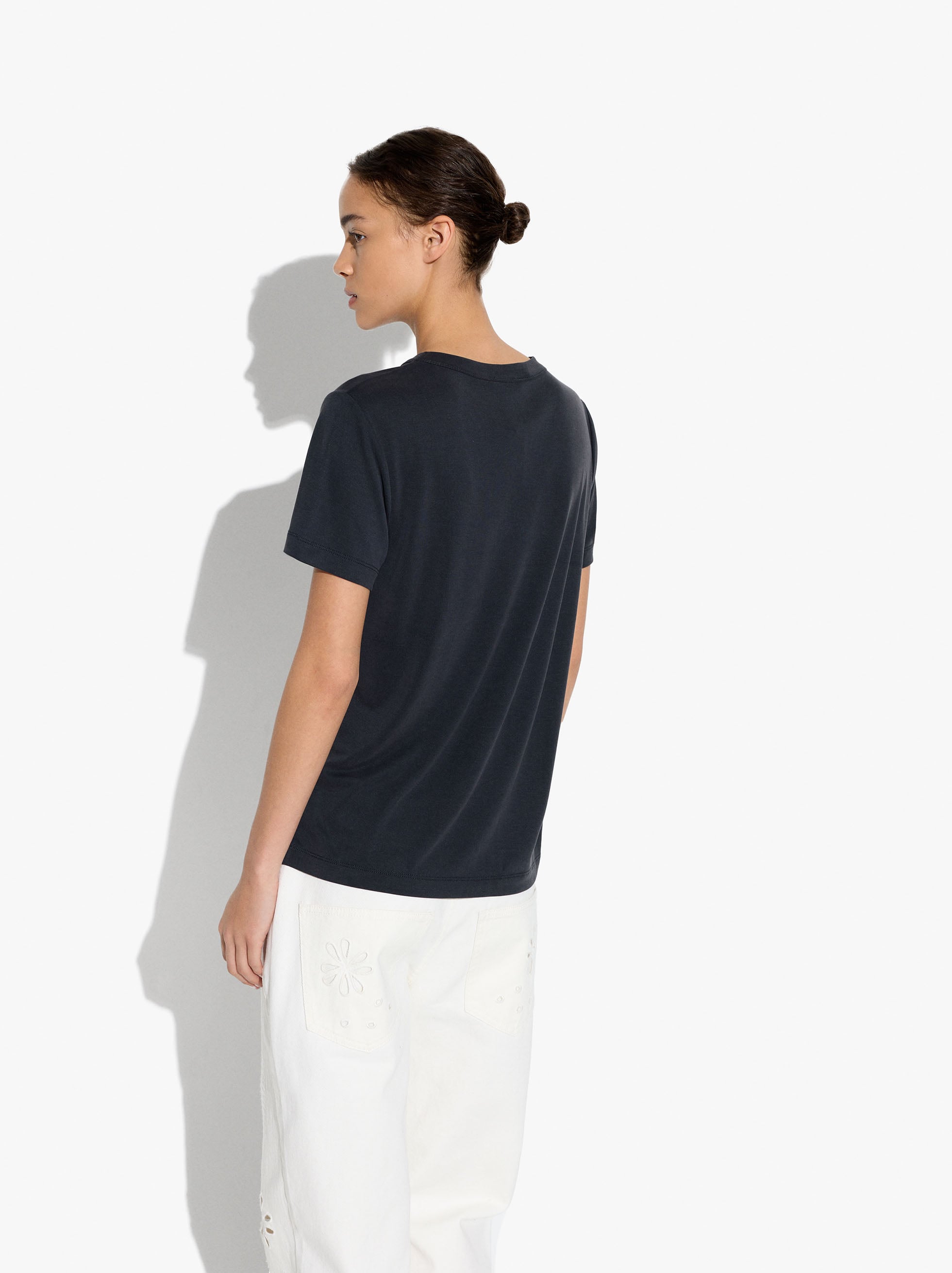Camiseta De Escote En Pico