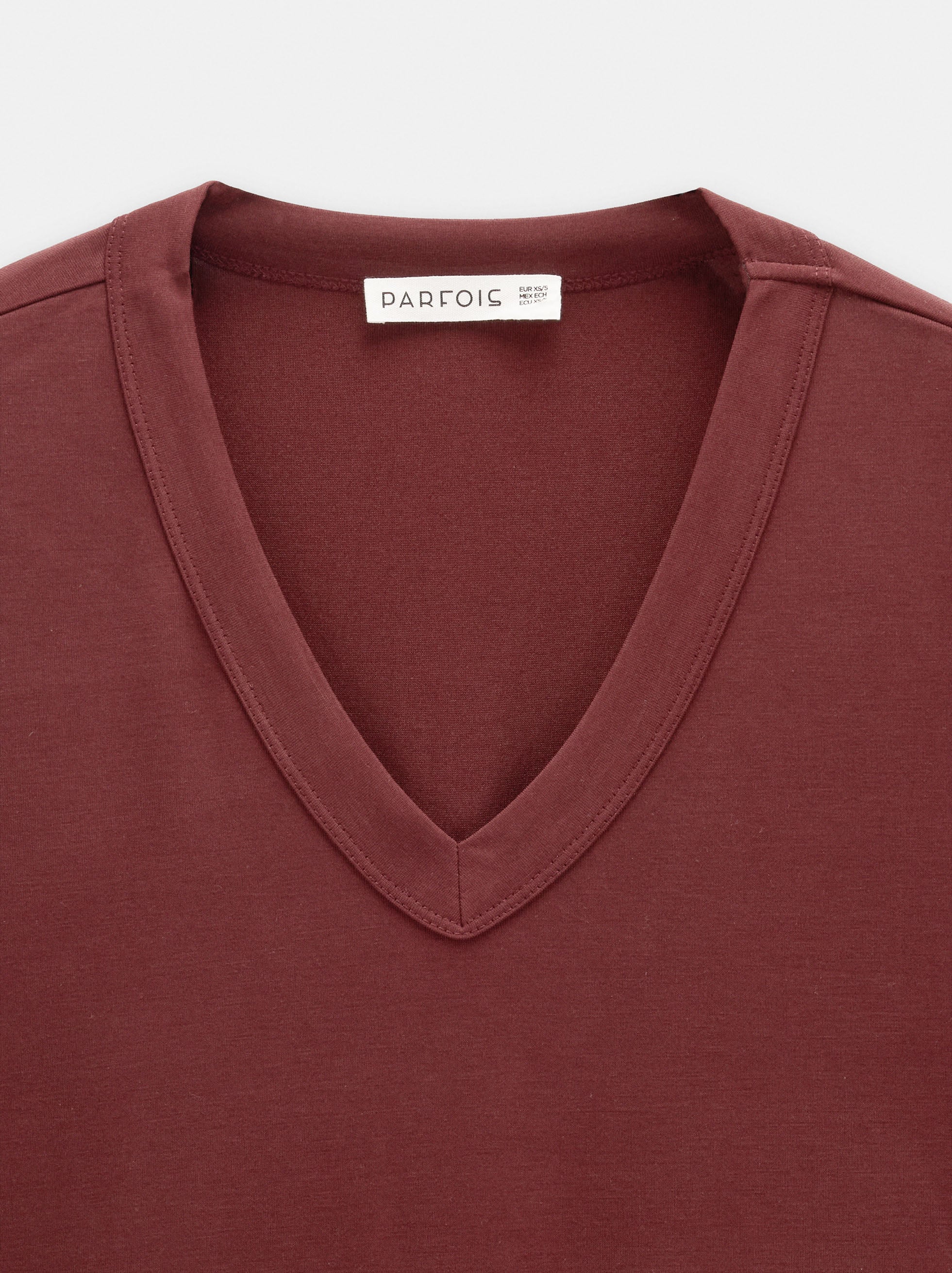 Camiseta De Escote En Pico