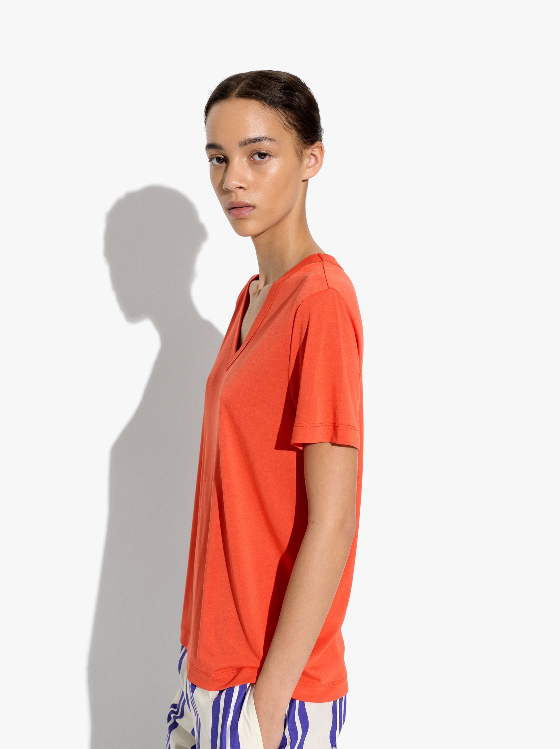 Camiseta De Escote En Pico
