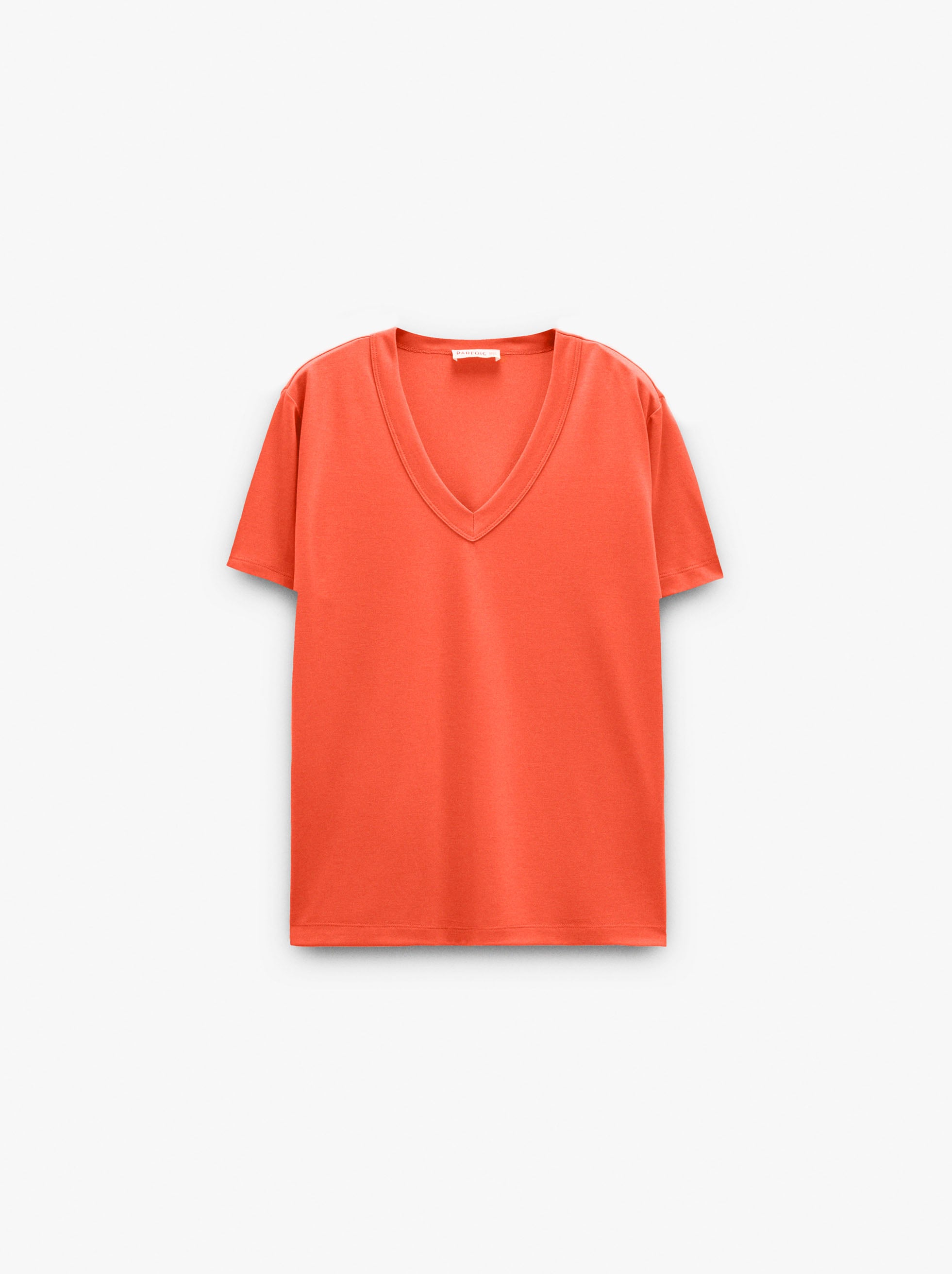 Camiseta De Escote En Pico