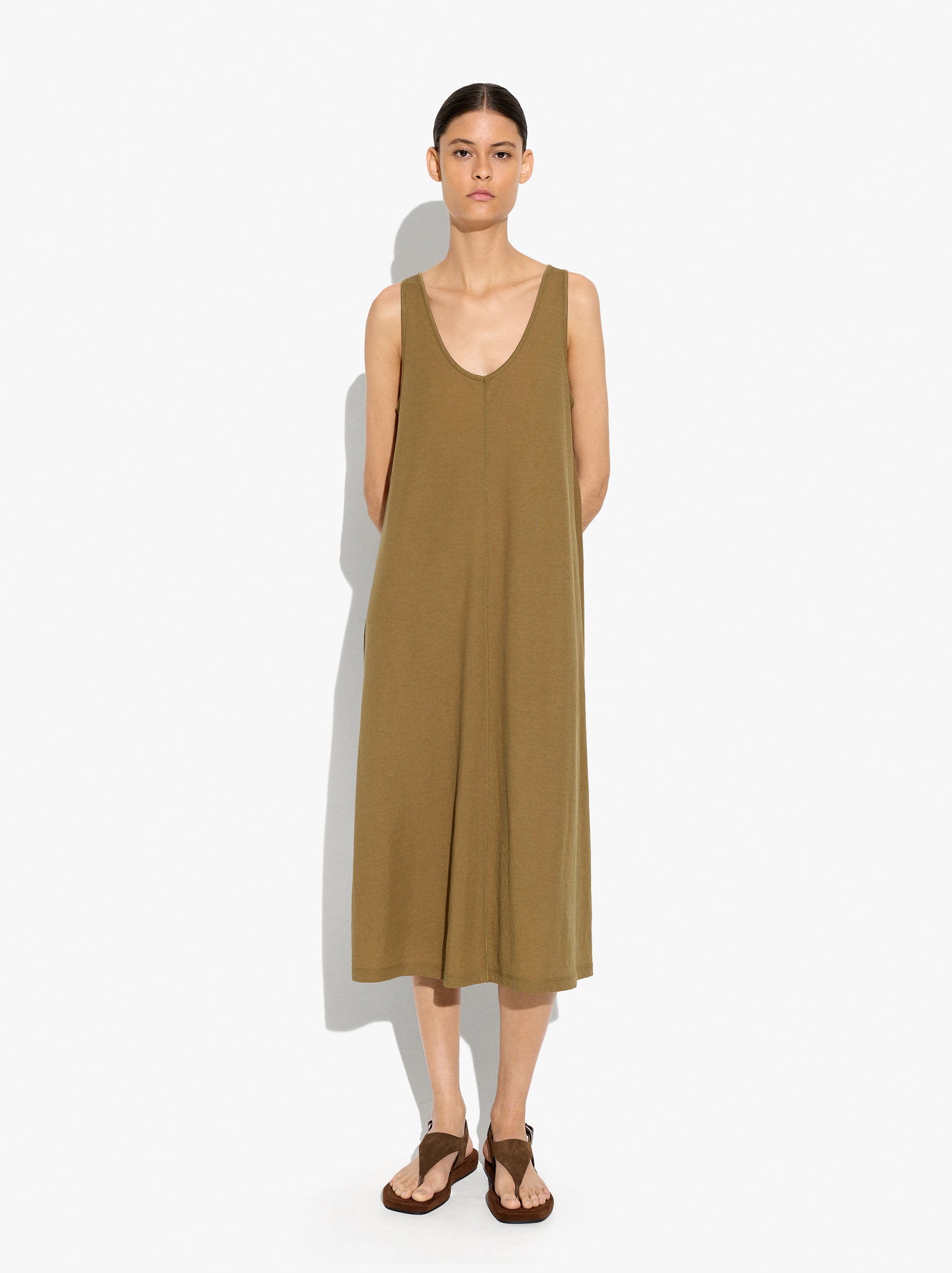 Vestido Midi Liso Y Fluido