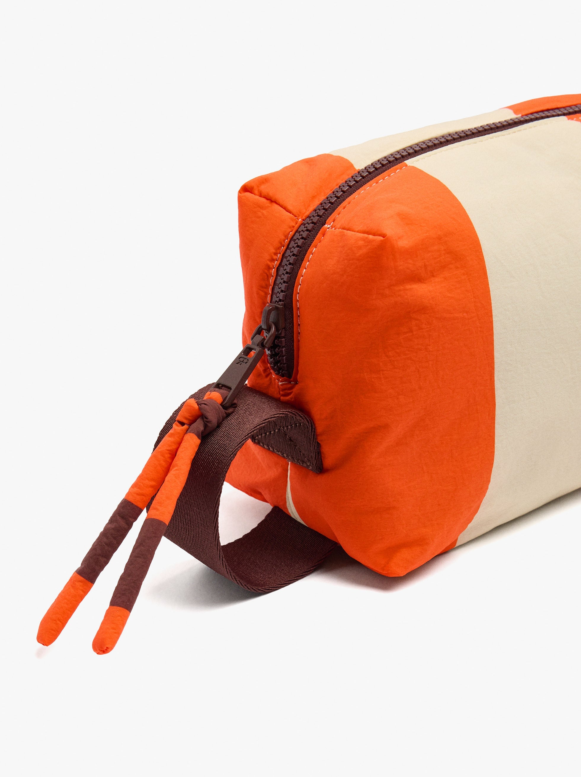 Bolsa Para Cosméticos Con Rayas De Nylon